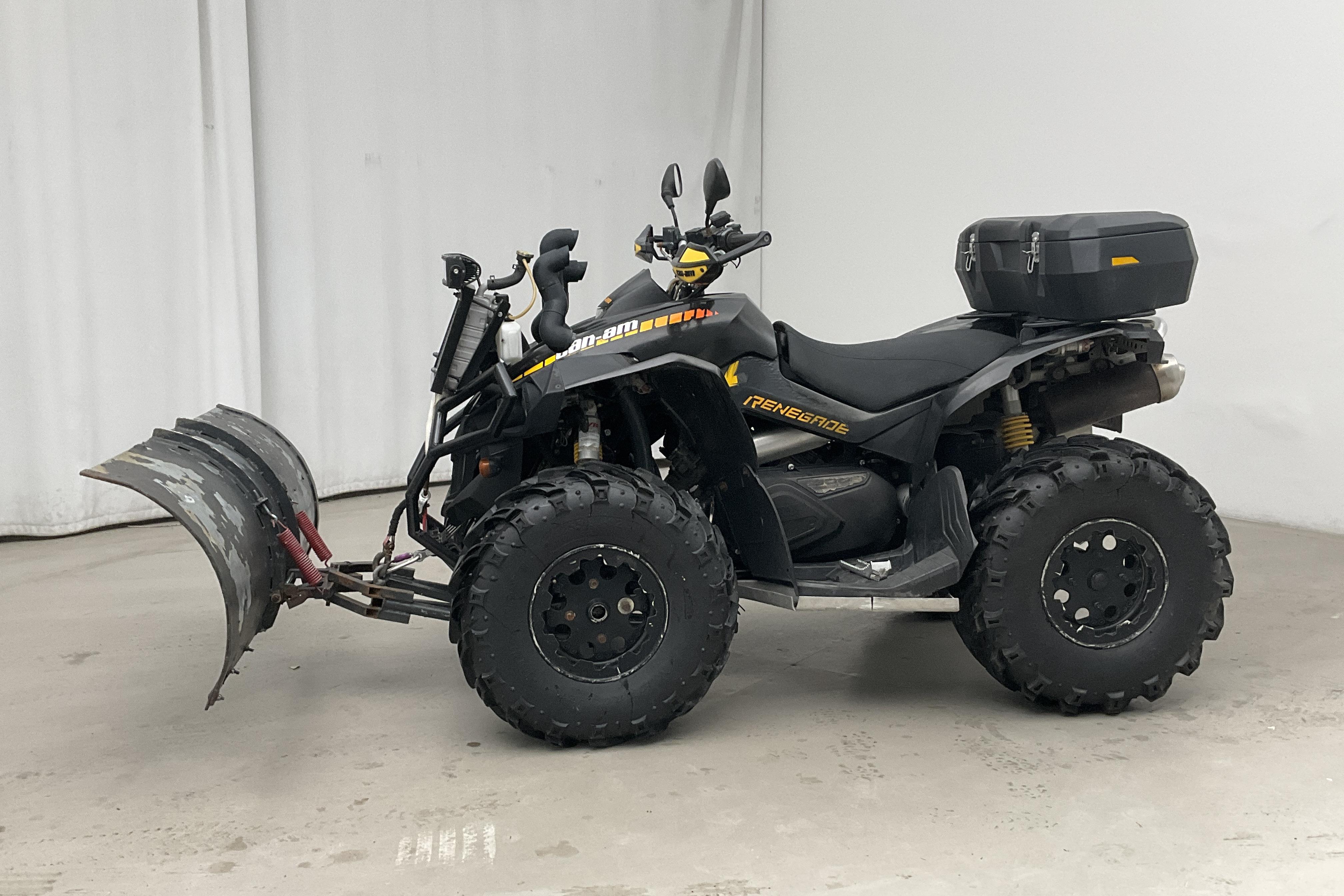 can-am RENEGADE 800X ATV med plog mm - 3 470 km - Automaattinen - 2009