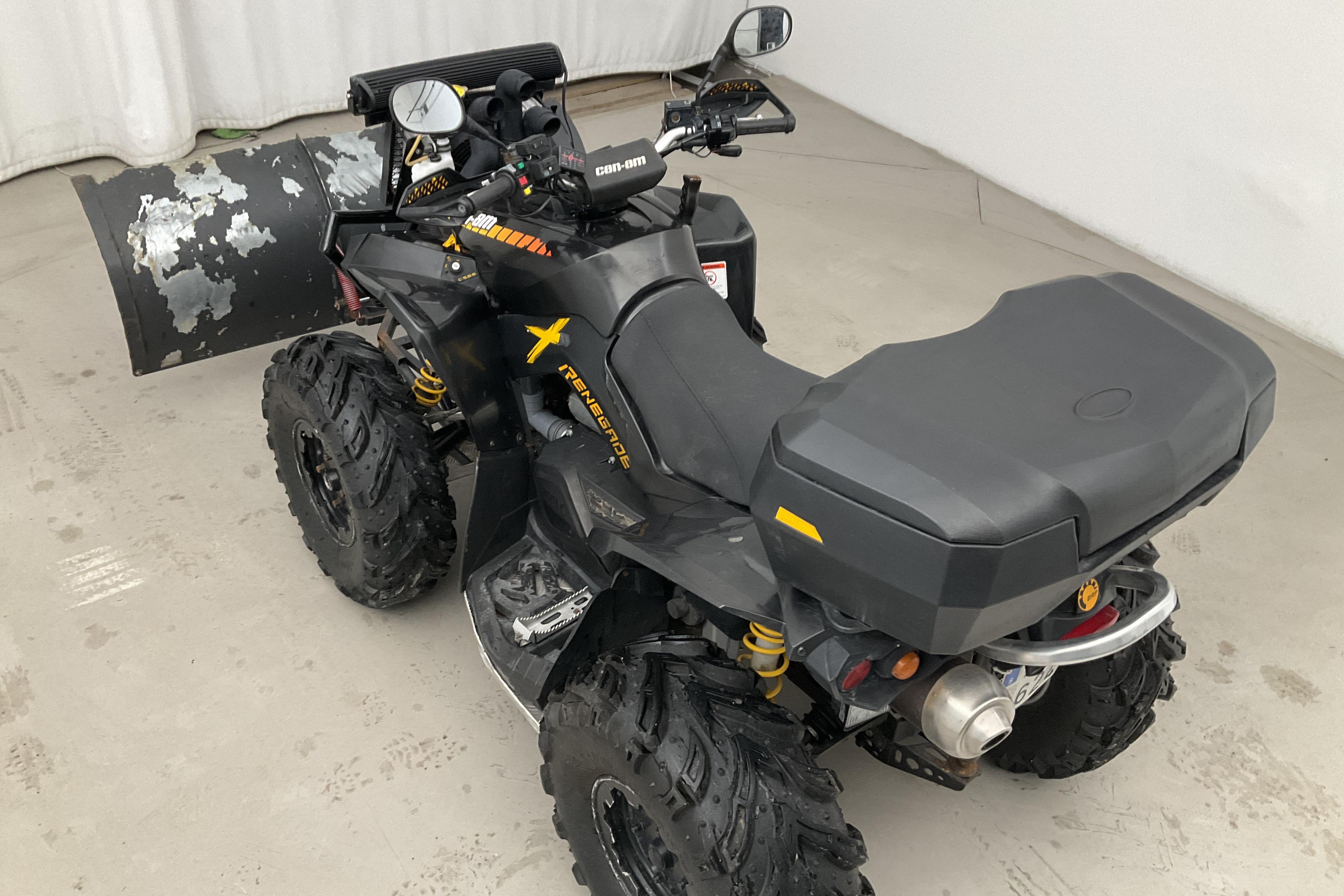 can-am RENEGADE 800X ATV med plog mm - 3 470 km - Automaattinen - 2009