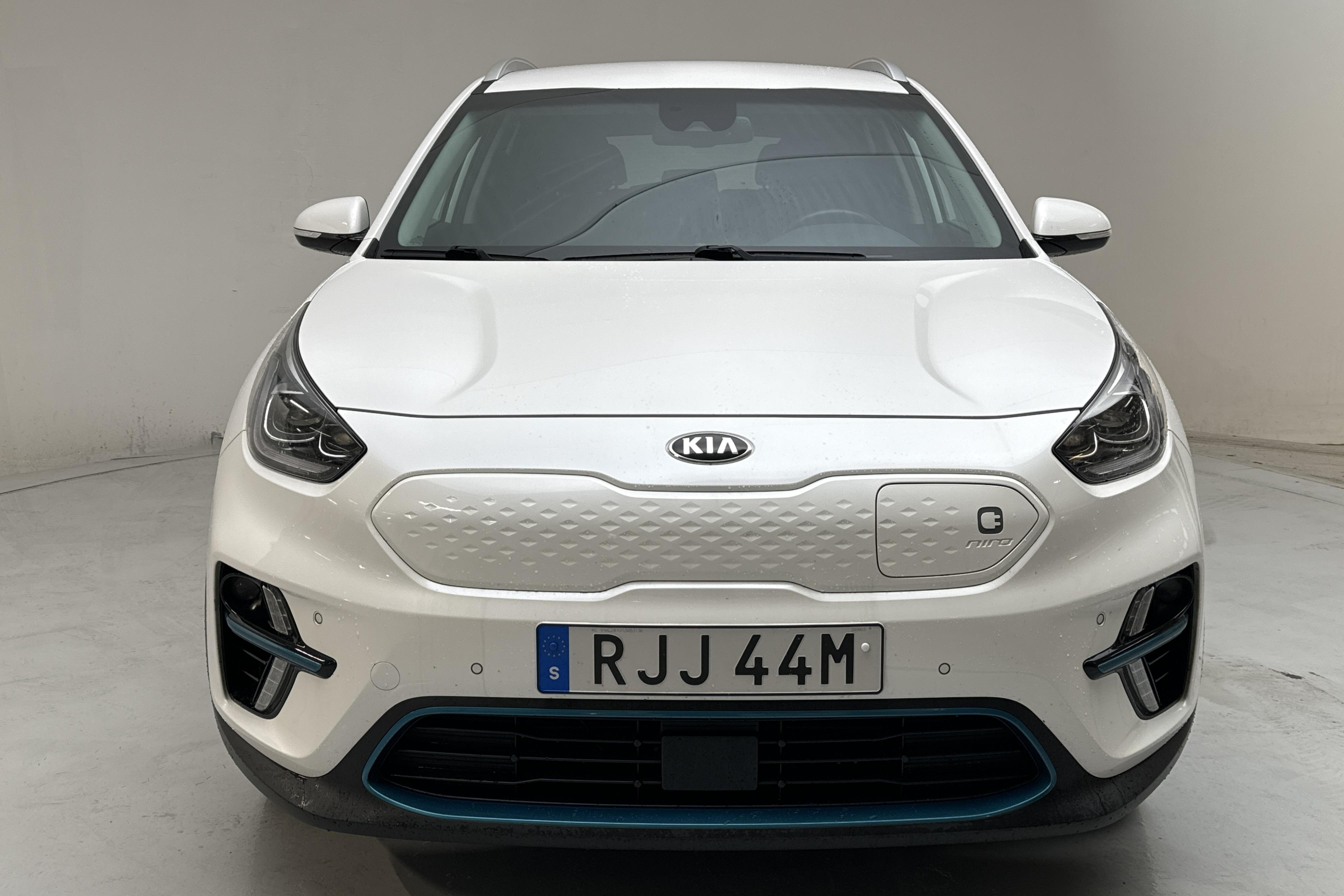 KIA Niro EV 64 kWh (204hk) - 68 530 km - Automatyczna - biały - 2020