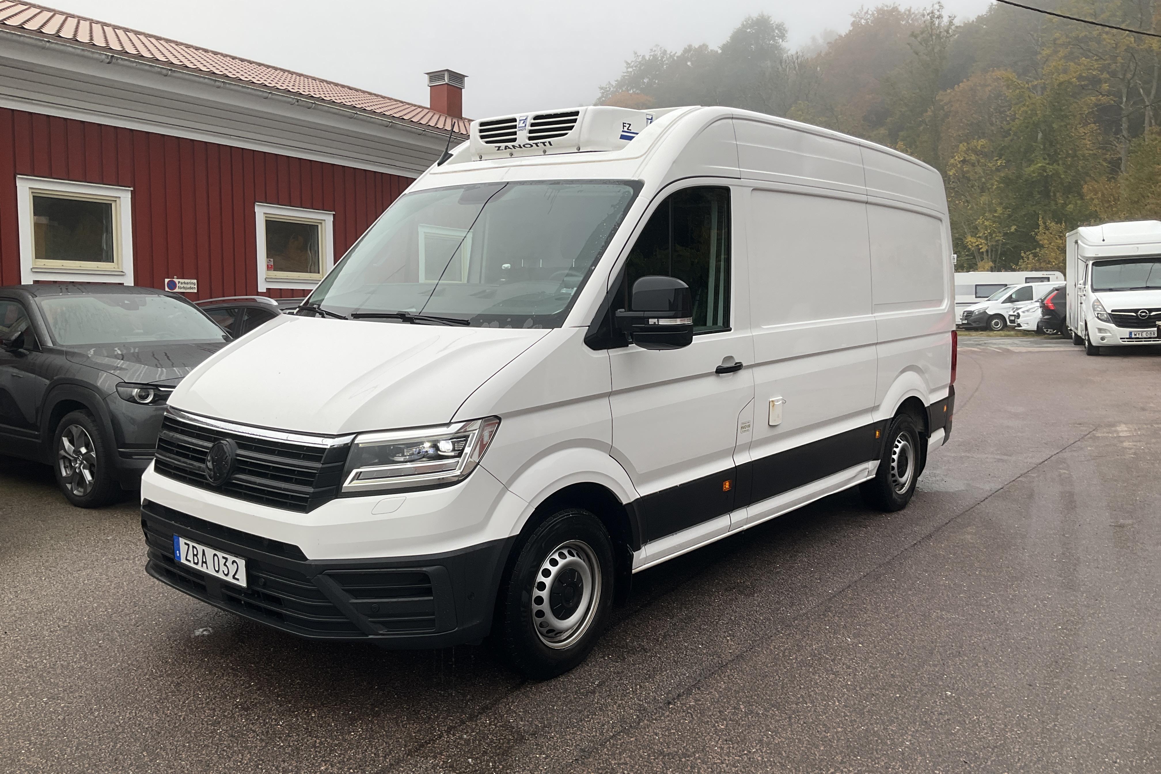 VW Crafter 35 2.0 TDI Skåp (140hk) - 10 777 mil - Manuell - vit - 2018