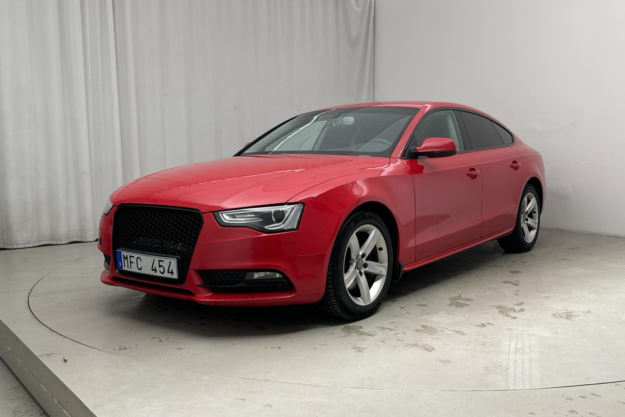 Audi A5 2.0 TFSI Sportback quattro (211hk) - 20 228 mil - Automat - röd - 2012