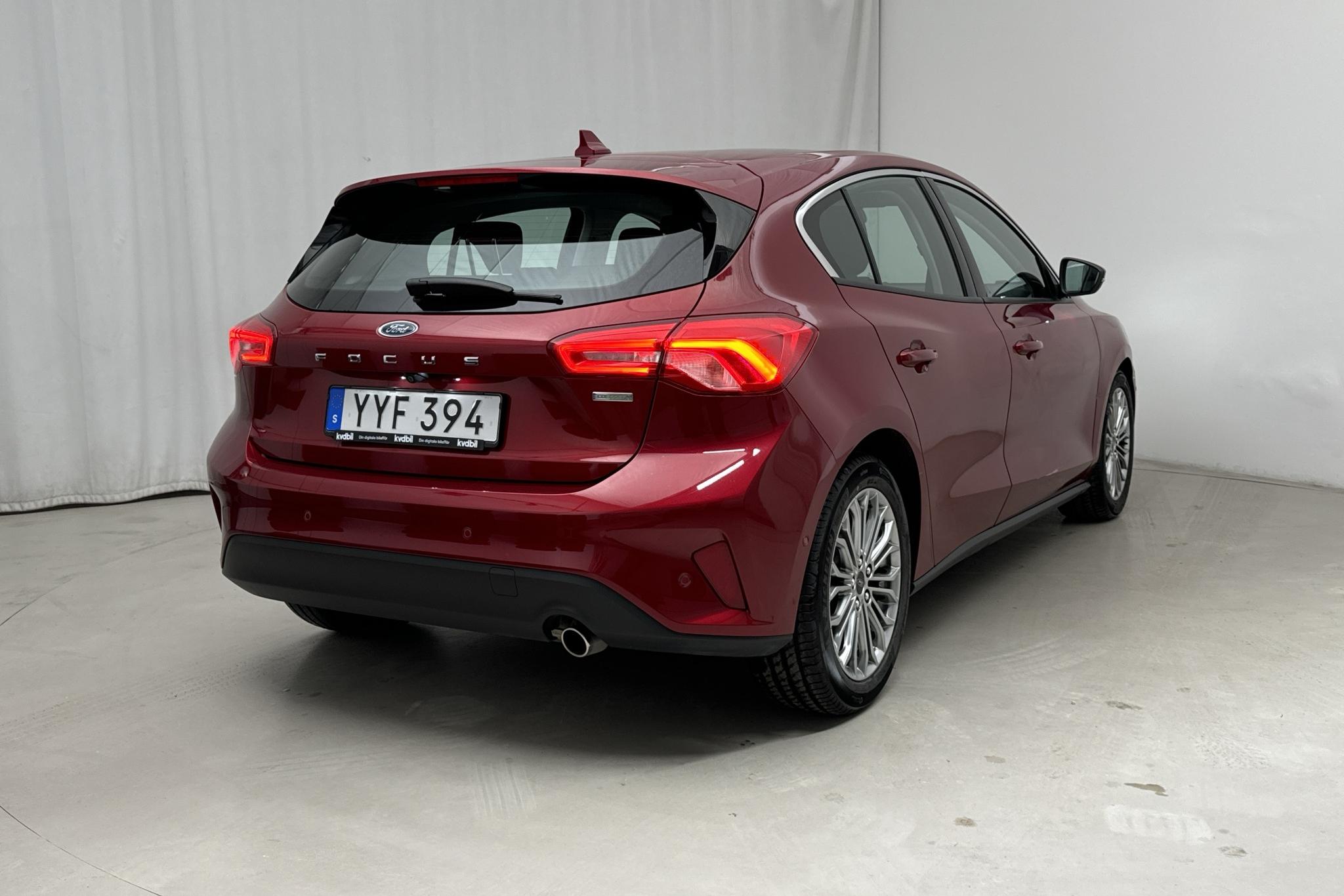 Ford Focus 1.0T EcoBoost 5dr (125hk) - 10 590 km - Käsitsi - punane - 2018