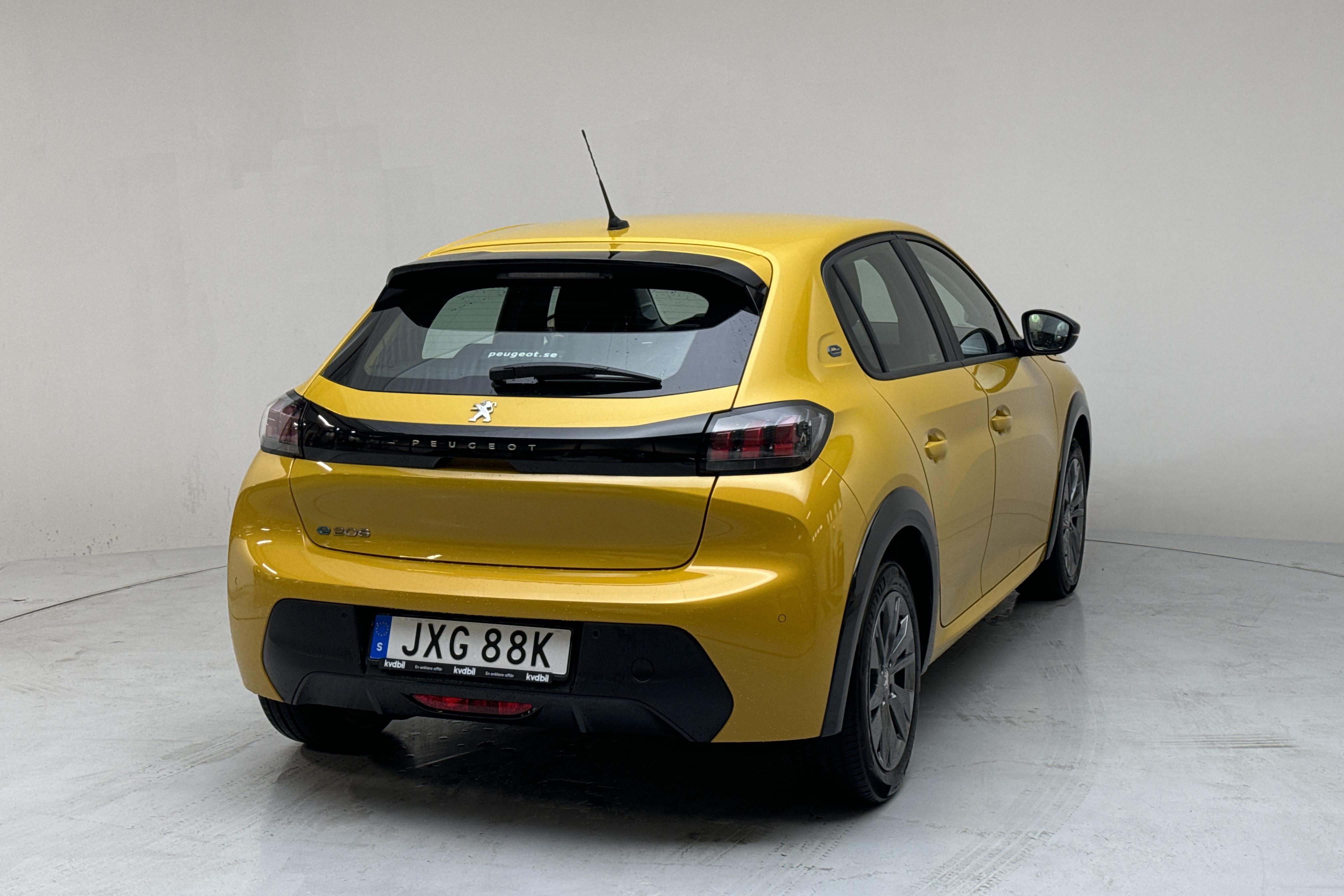 Peugeot e-208 50 kWh 5dr (136hk) - 28 230 km - Automatic - yellow - 2022