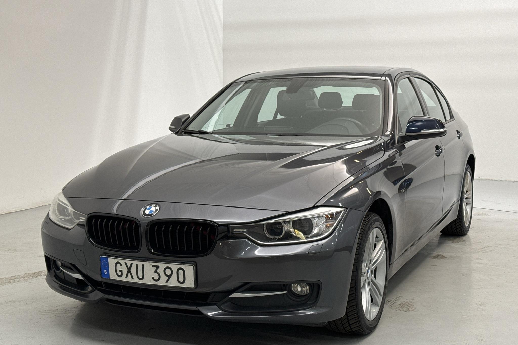 BMW 320d Sedan, F30 (184hk) - 237 090 km - Manuaalinen - harmaa - 2012