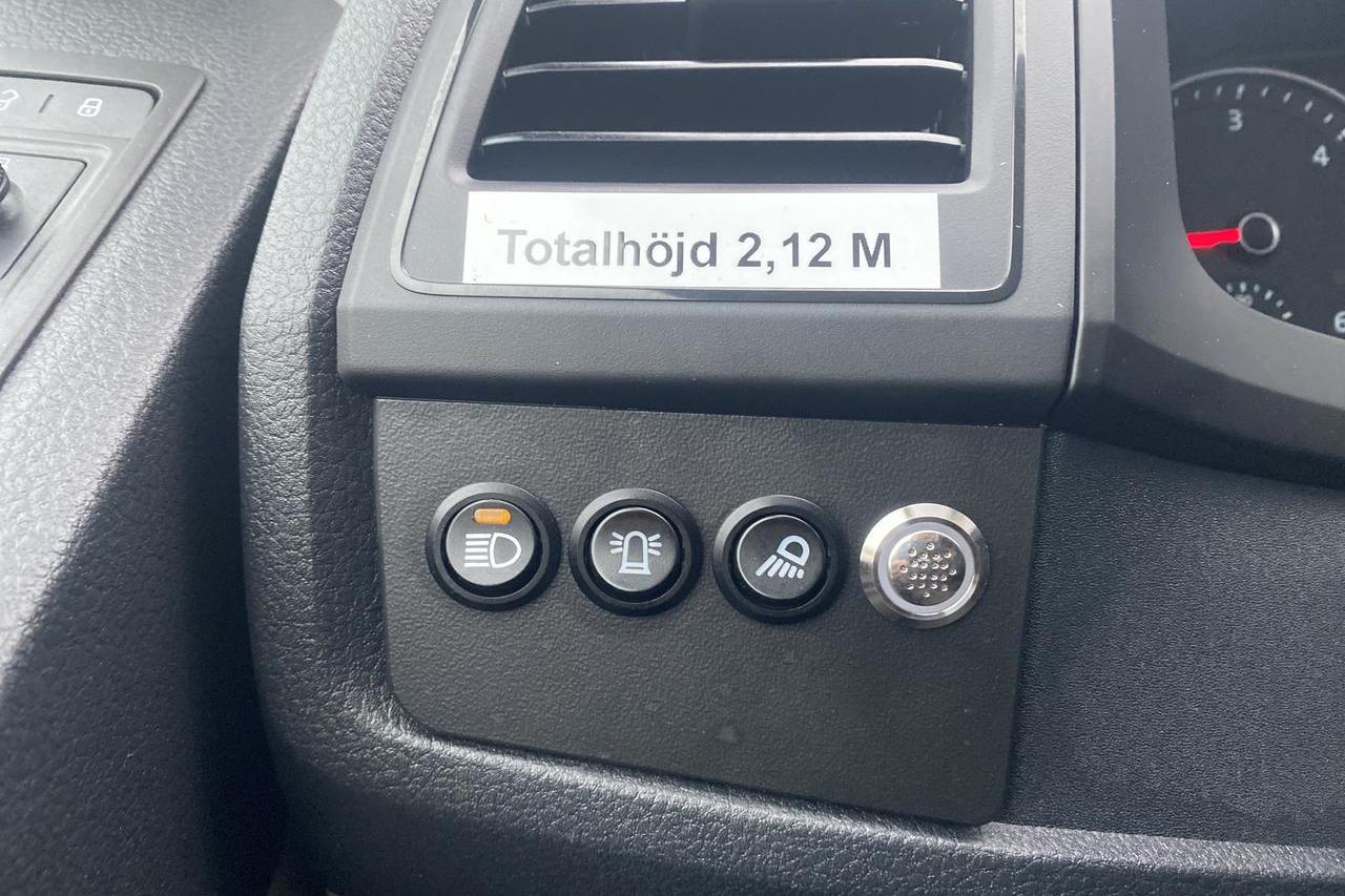 VW Transporter T6 2.0 TDI BMT 4MOTION (150hk) - 119 450 km - Manuaalinen - valkoinen - 2018