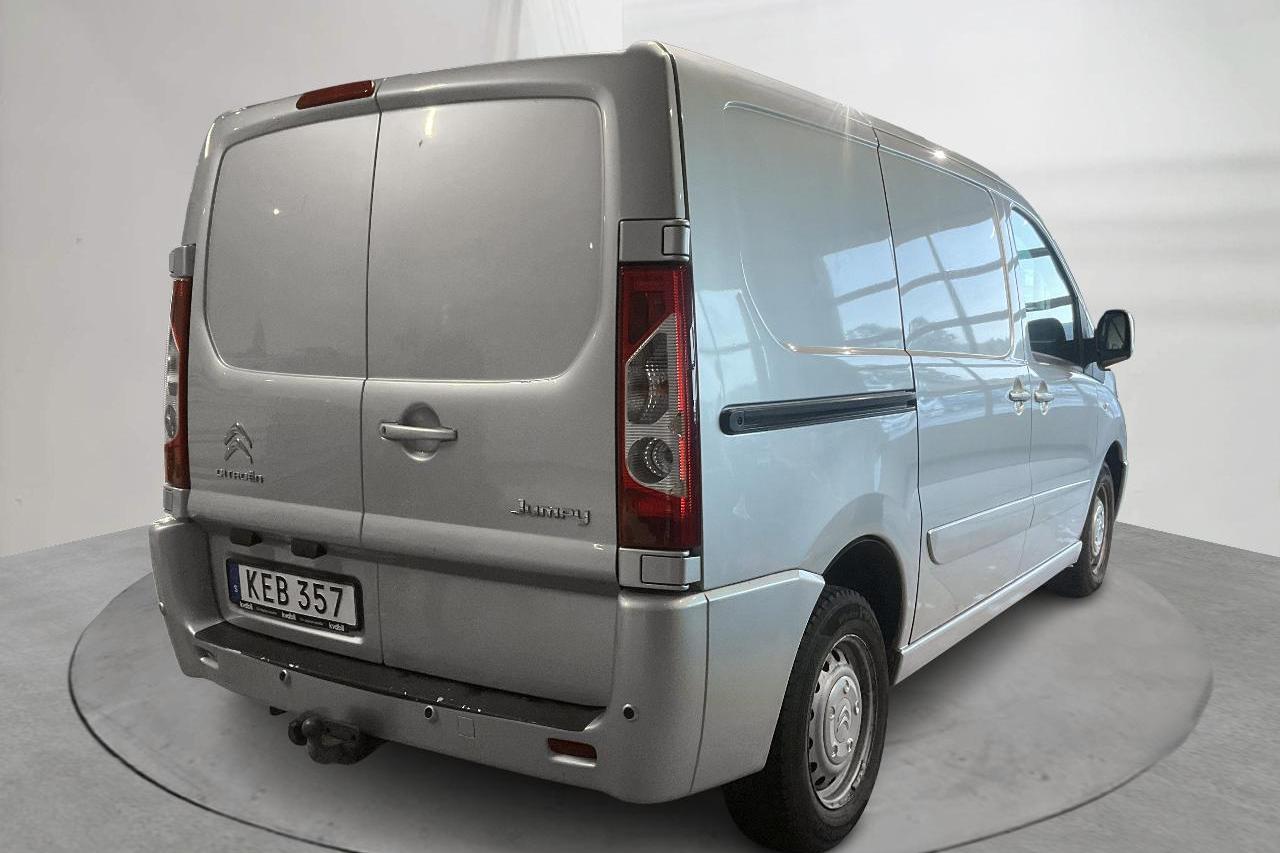 Citroen Jumpy III 2.0 HDI Skåp (128hk) - 215 080 km - Manuaalinen - hopea - 2016