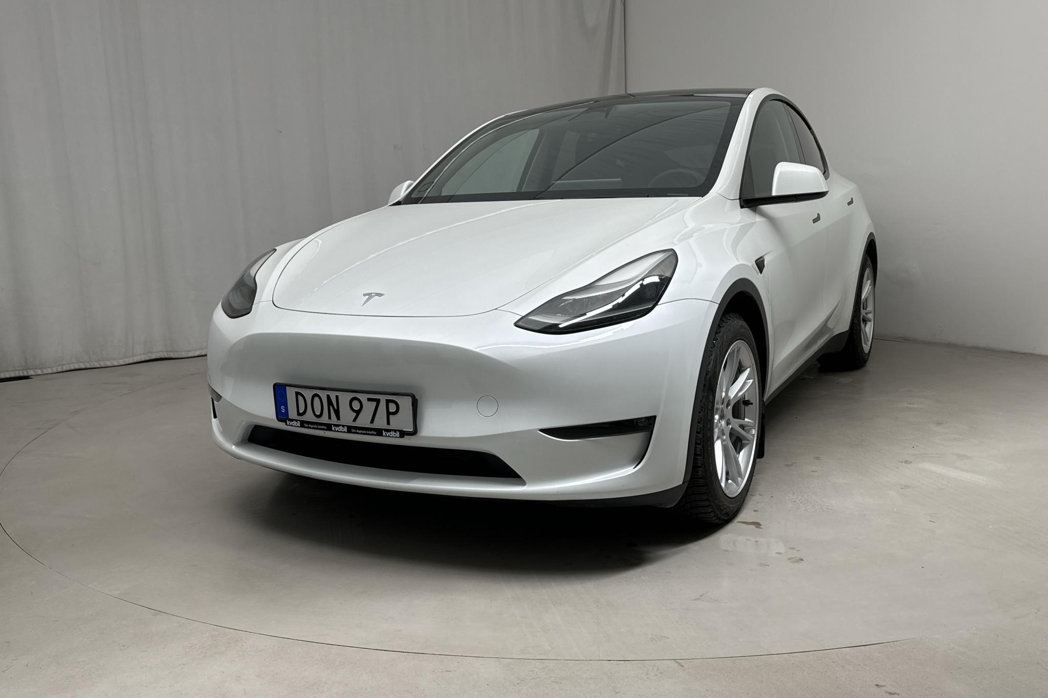 Tesla Model Y Long Range Dual Motor AWD - 3 509 mil - Automat - vit - 2023