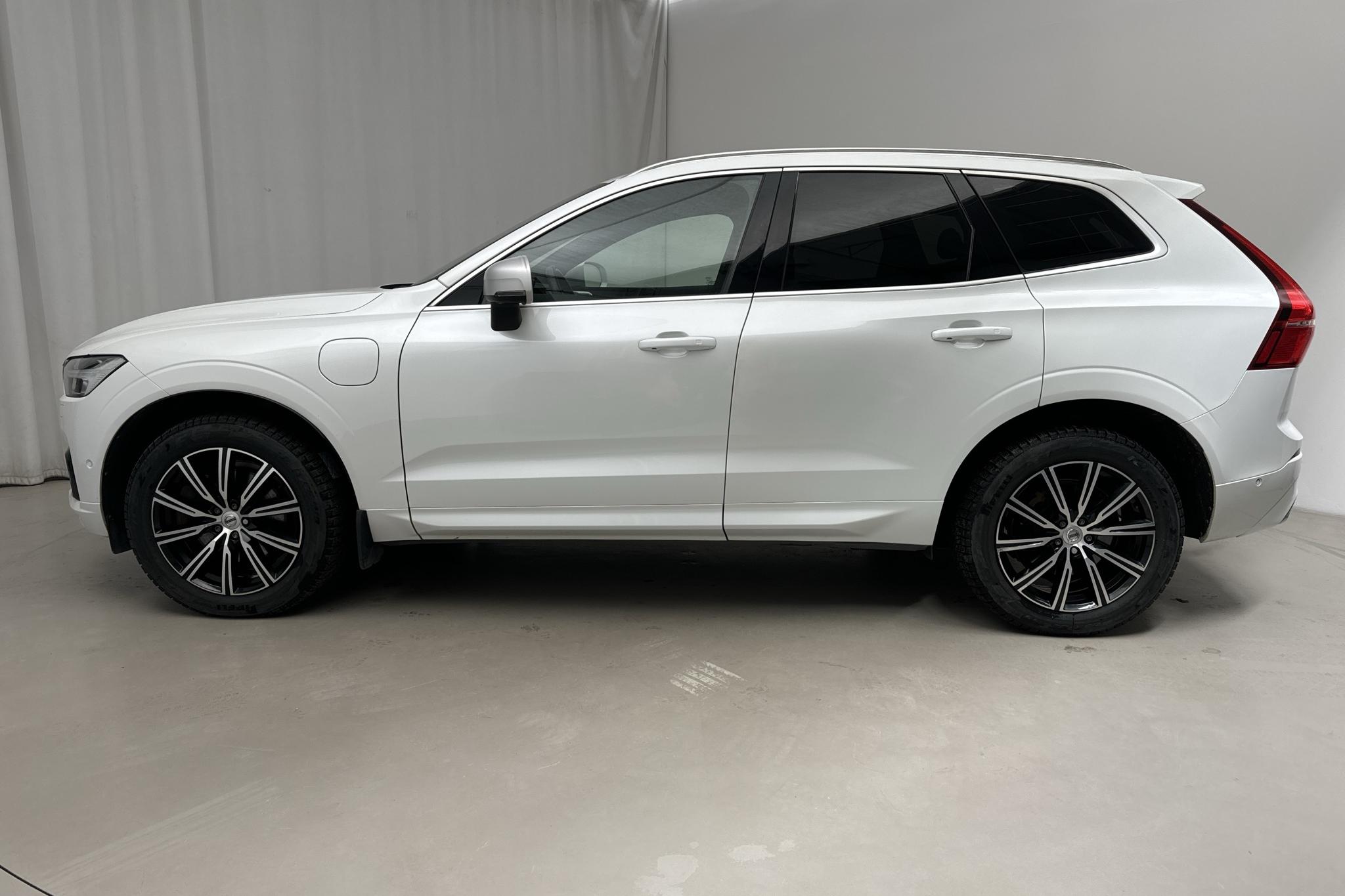 Volvo XC60 T8 AWD Twin Engine (407hk) - 15 639 mil - Automat - vit - 2018