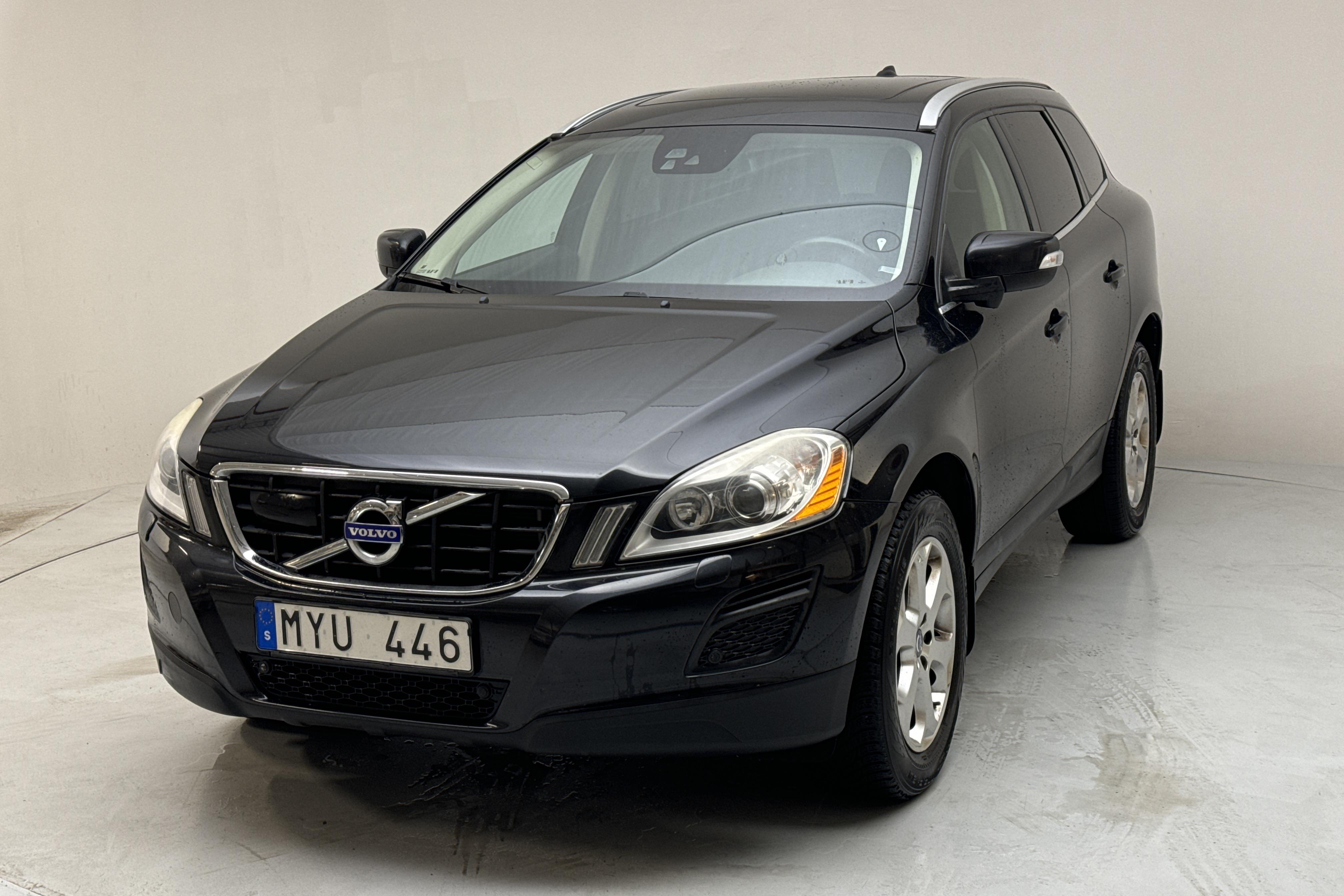 Volvo XC60 D5 AWD (215hk) - 23 883 mil - Automat - svart - 2013