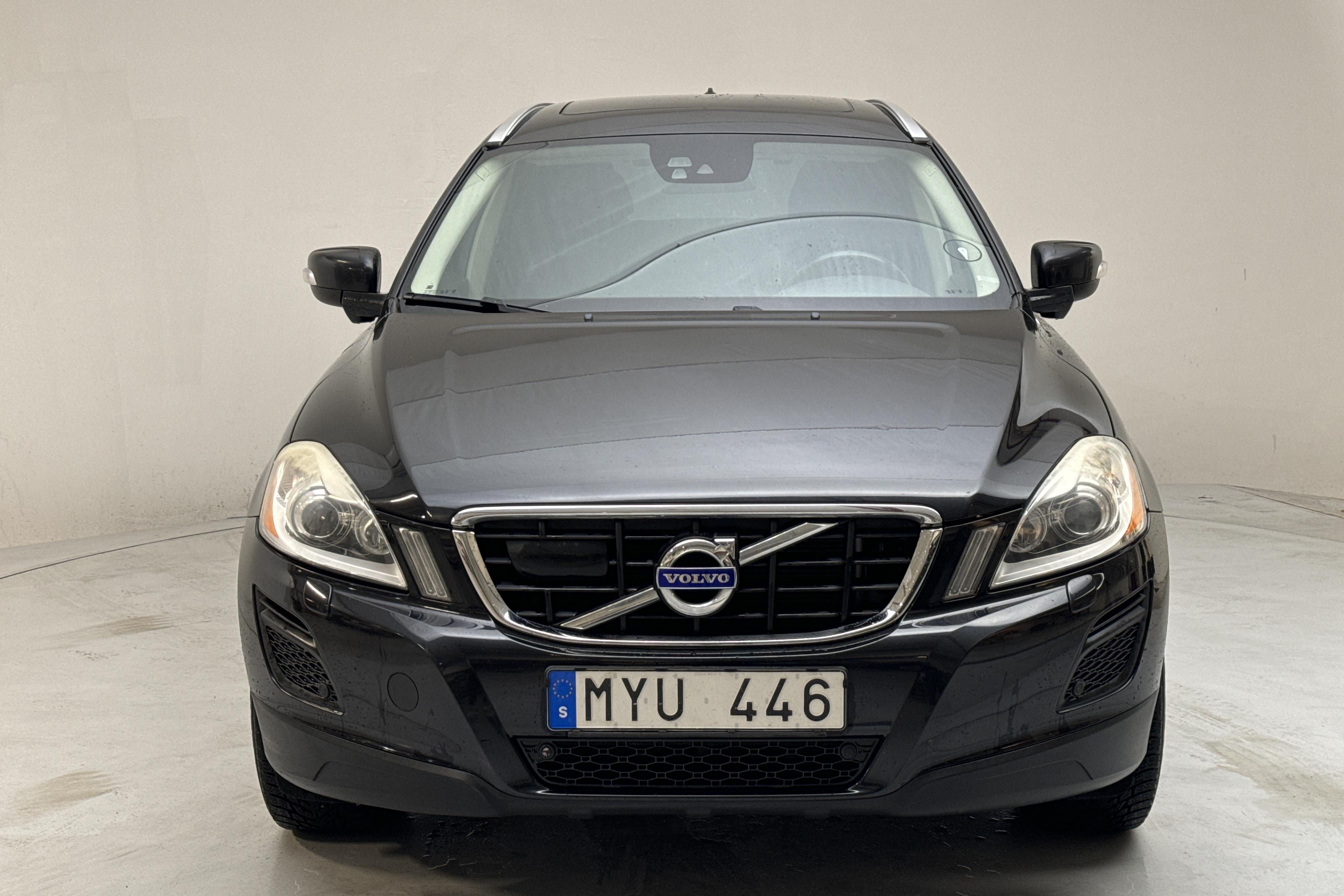 Volvo XC60 D5 AWD (215hk) - 23 883 mil - Automat - svart - 2013