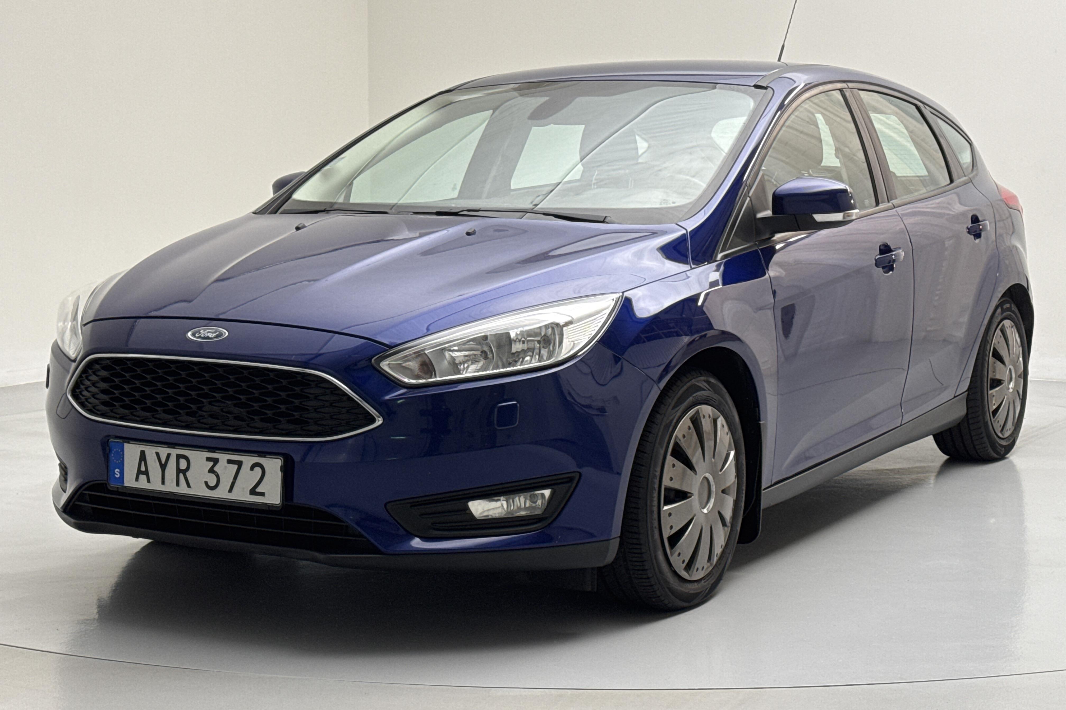 Ford Focus 1.6 Ti-VCT 5dr (120hk) - 136 710 km - Manual - blue - 2016