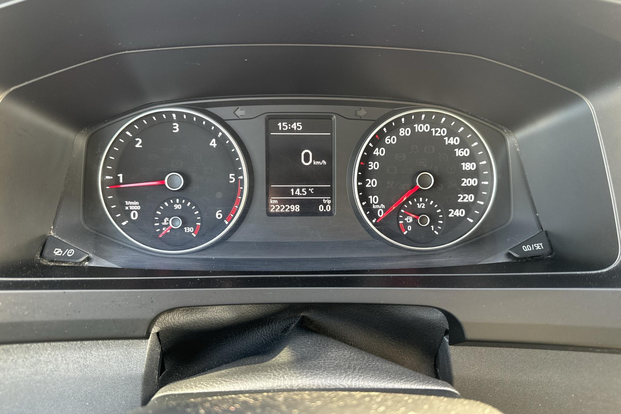 VW Caravelle T6 2.0 TDI BMT (150hk) - 222 290 km - Manualna - biały - 2017