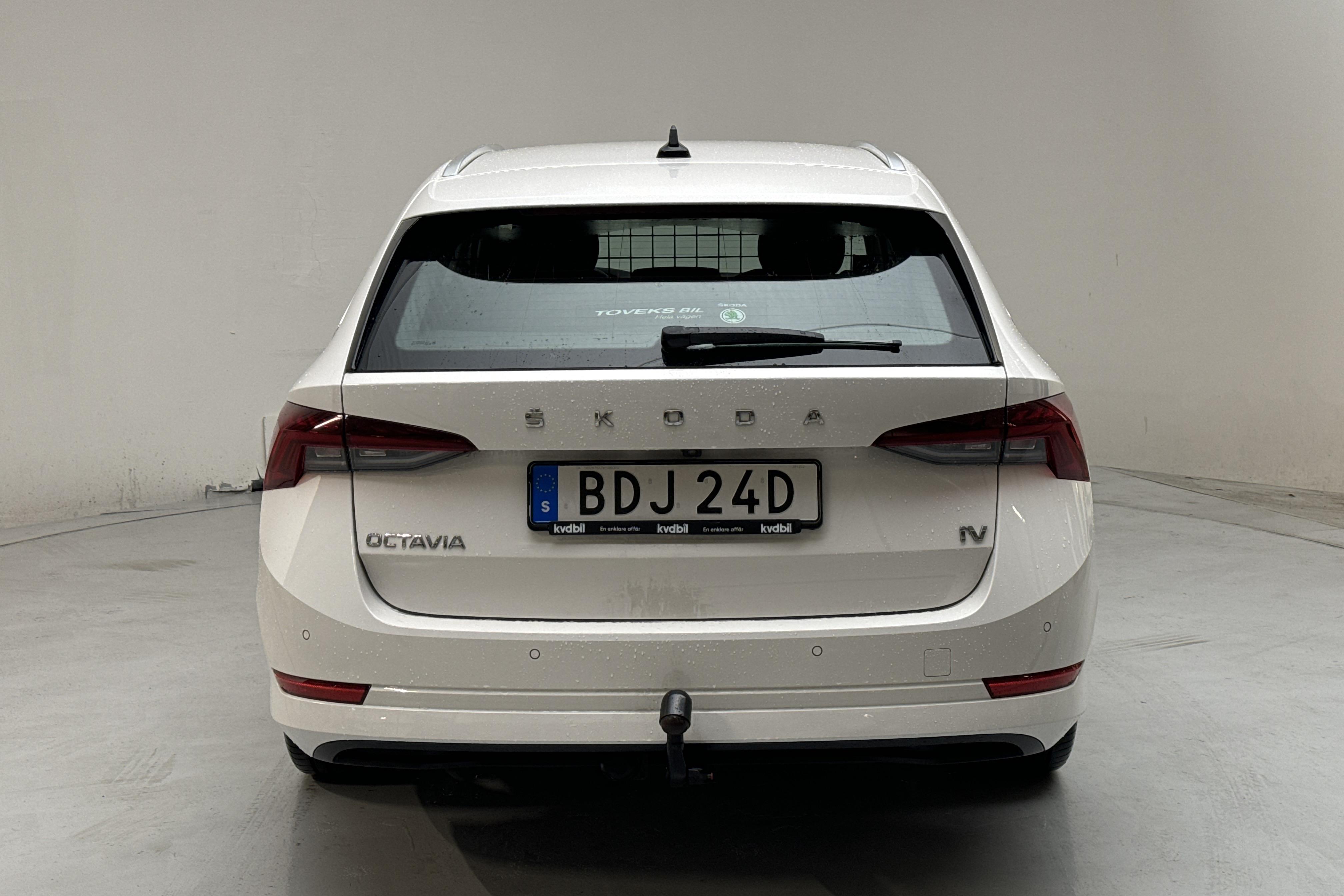 Skoda Octavia 1.4 iV PHEV Combi (204hk) - 84 230 km - Automaatne - valge - 2021