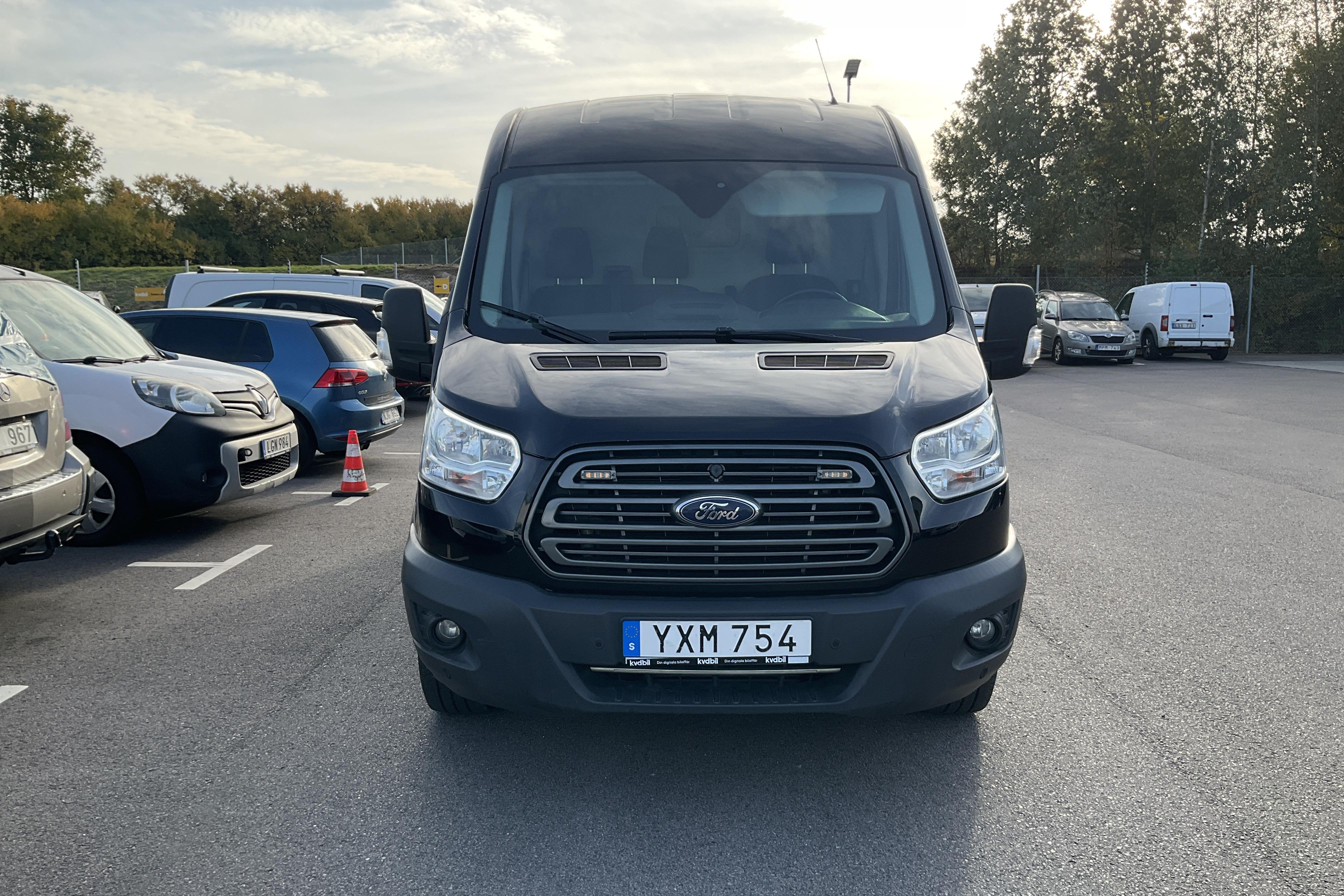 Ford Transit 350 2.0 TDCi 2WD Skåp (170hk) - 107 570 km - Automaattinen - 2018