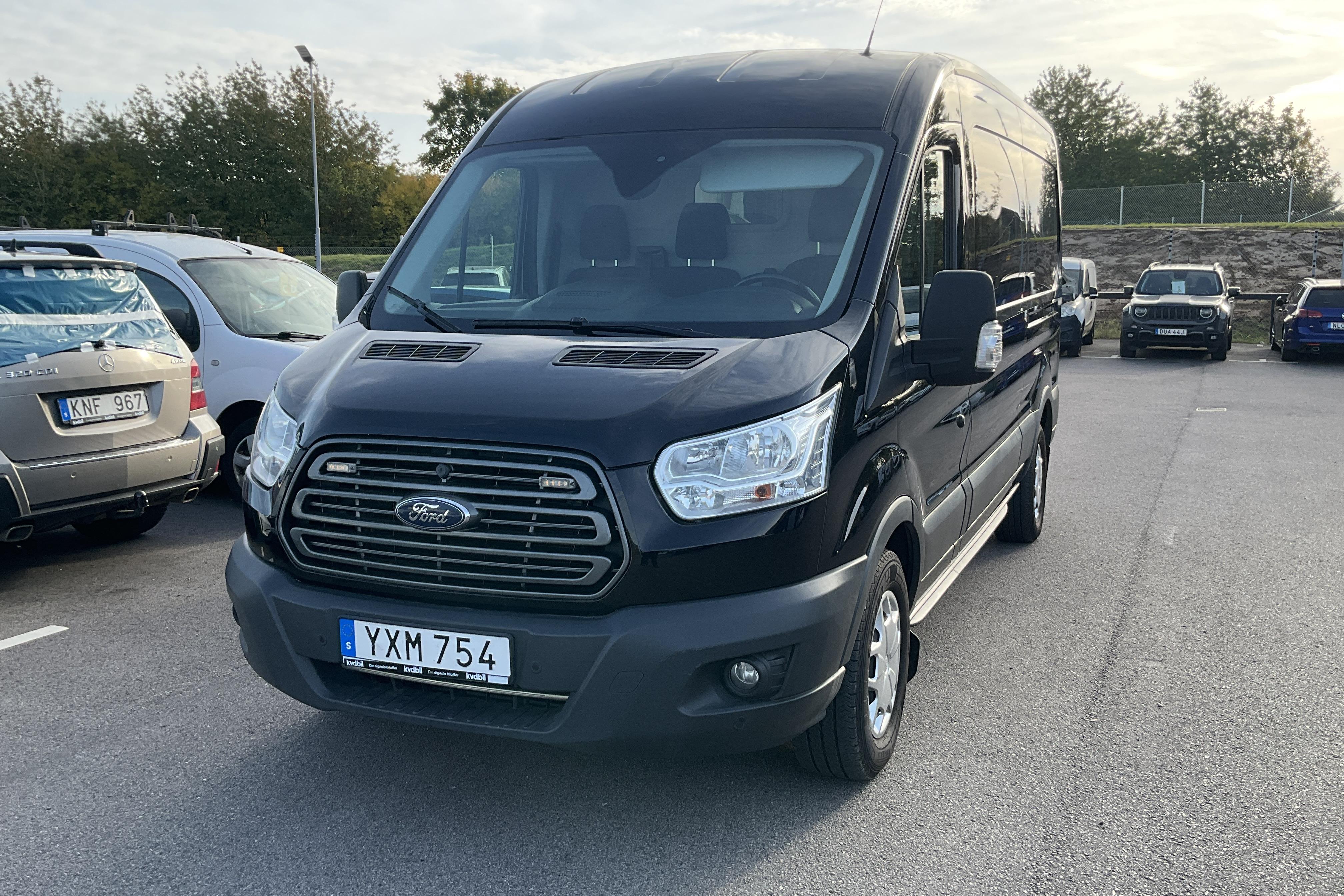 Ford Transit 350 2.0 TDCi 2WD Skåp (170hk) - 107 570 km - Automaattinen - 2018