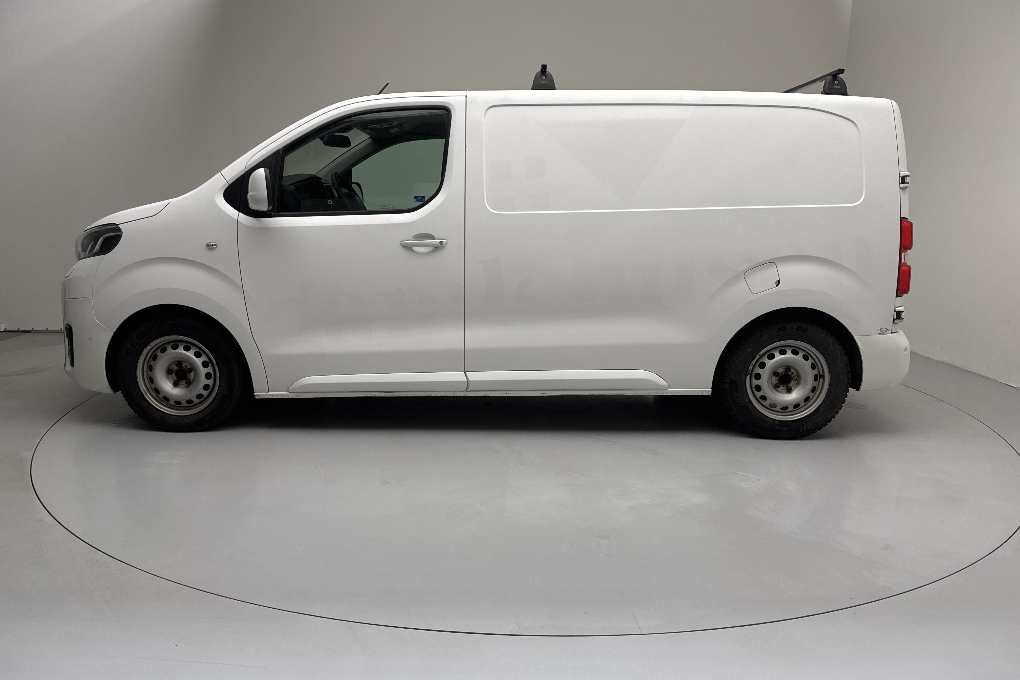 Toyota PROACE 2.0D (180hk) - 13 466 mil - Automat - vit - 2017