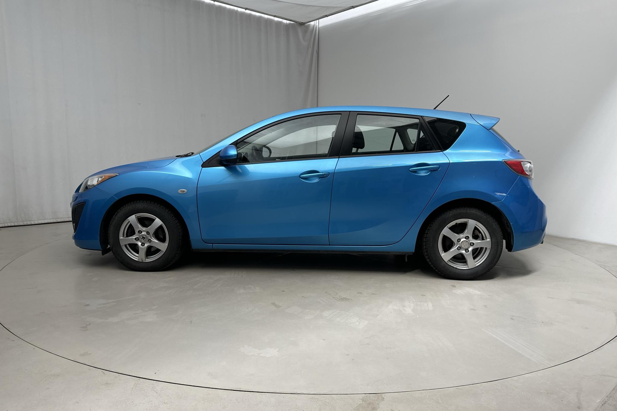 Mazda 3 1.6 DE 5dr (109hk) - 8 673 mil - Manuell - blå - 2010