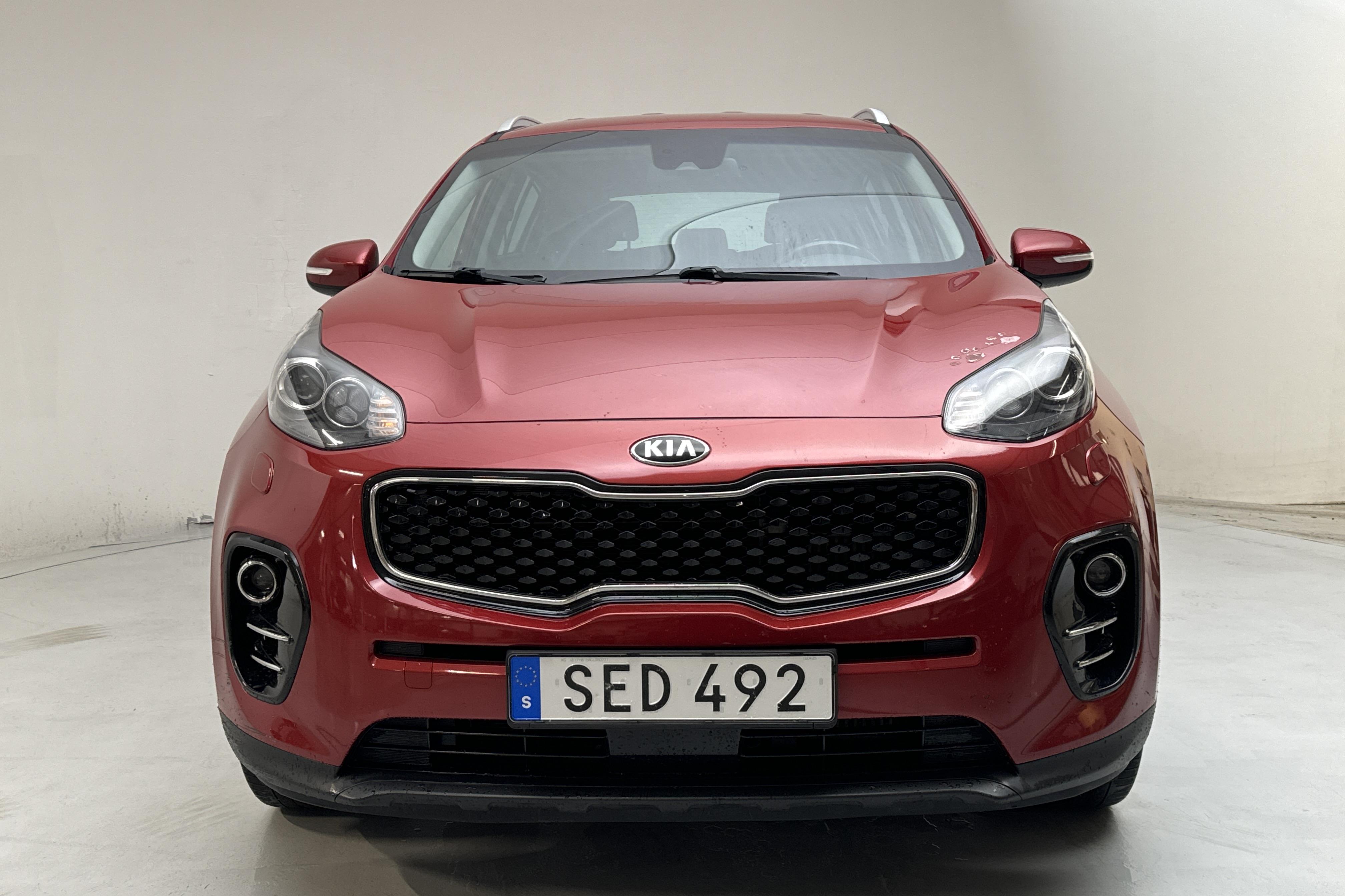 KIA Sportage 1.7 CRDi 2WD (115hk) - 93 480 km - Manual - red - 2016