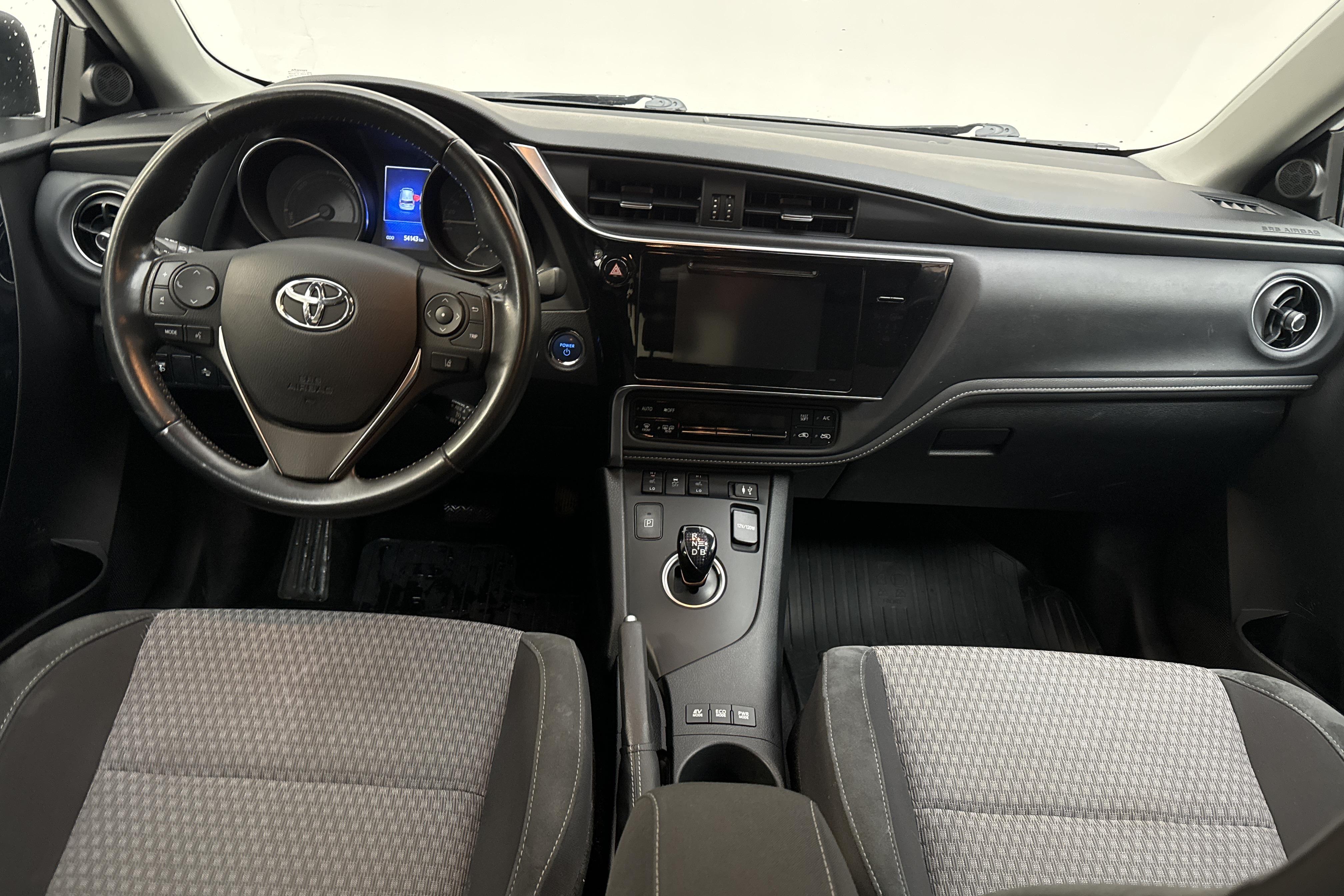 Toyota Auris 1.8 HSD 5dr (99hk) - 54 140 km - Automaattinen - valkoinen - 2018