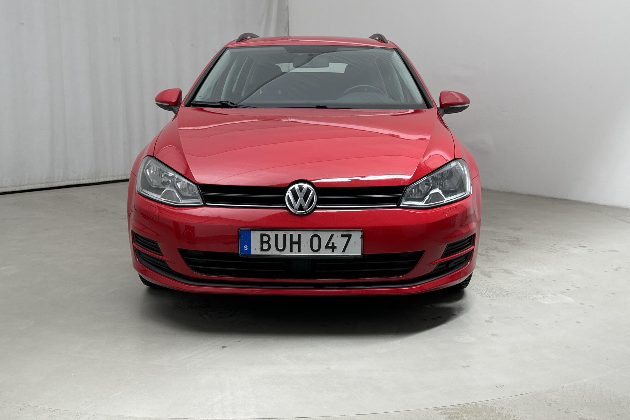 VW Golf VII 1.4 TSI Sportscombi (122hk) - 133 520 km - Manual - red - 2014