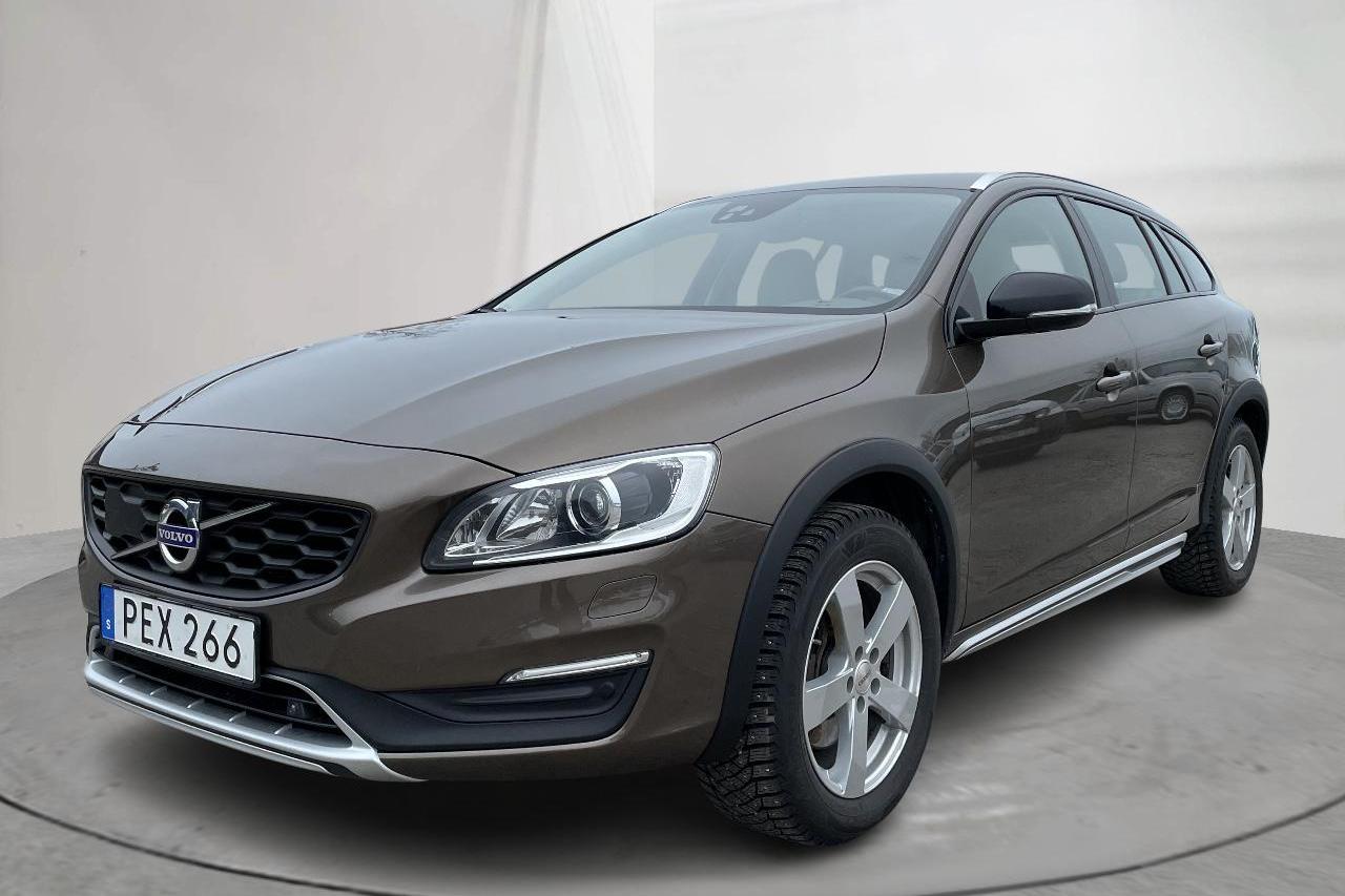 Volvo V60 D4 Cross Country (190hk) - 16 434 mil - Automat - brun - 2017