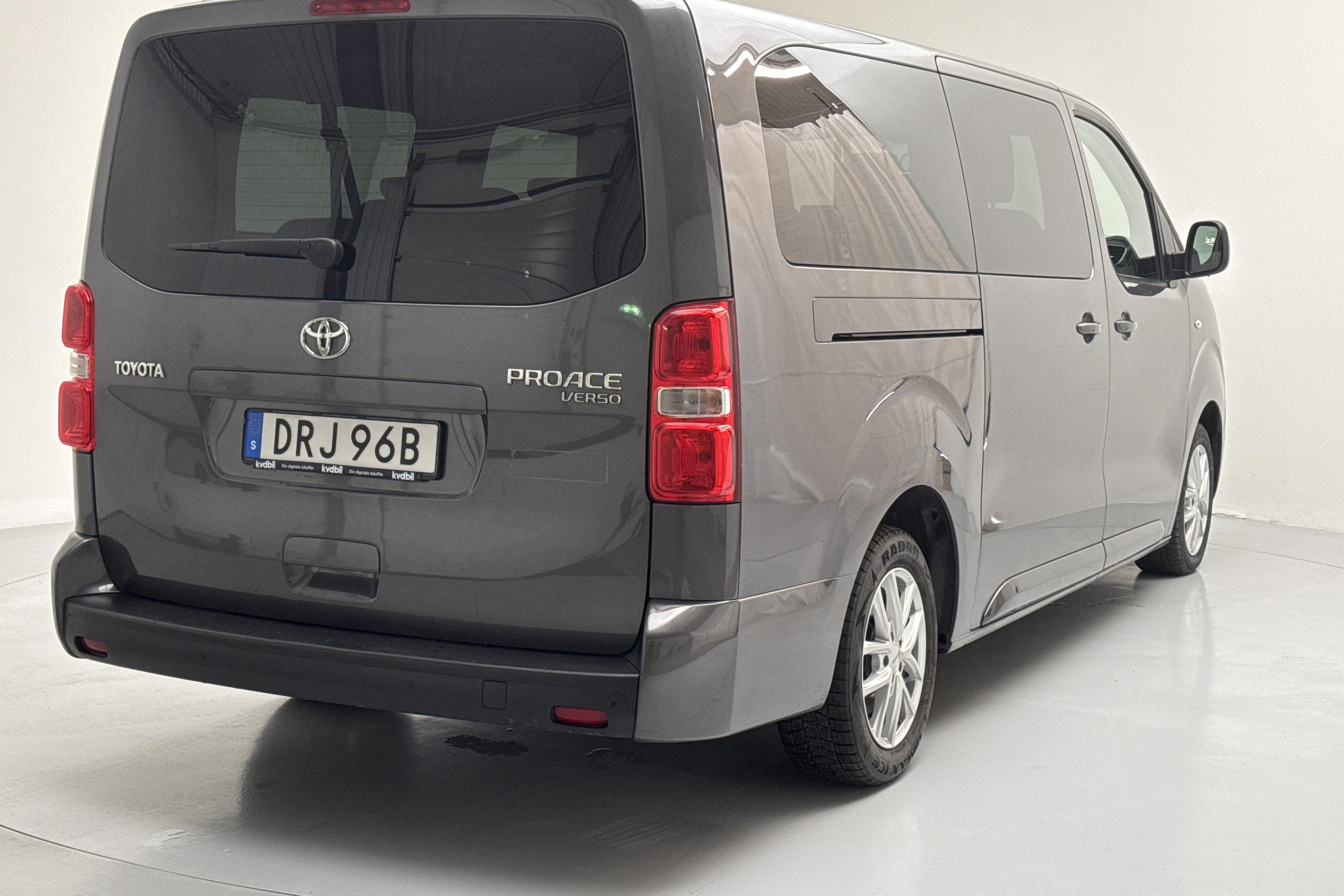 Toyota PROACE Verso 2.0D (140hk) - 116 480 km - Automatic - Dark Grey - 2021