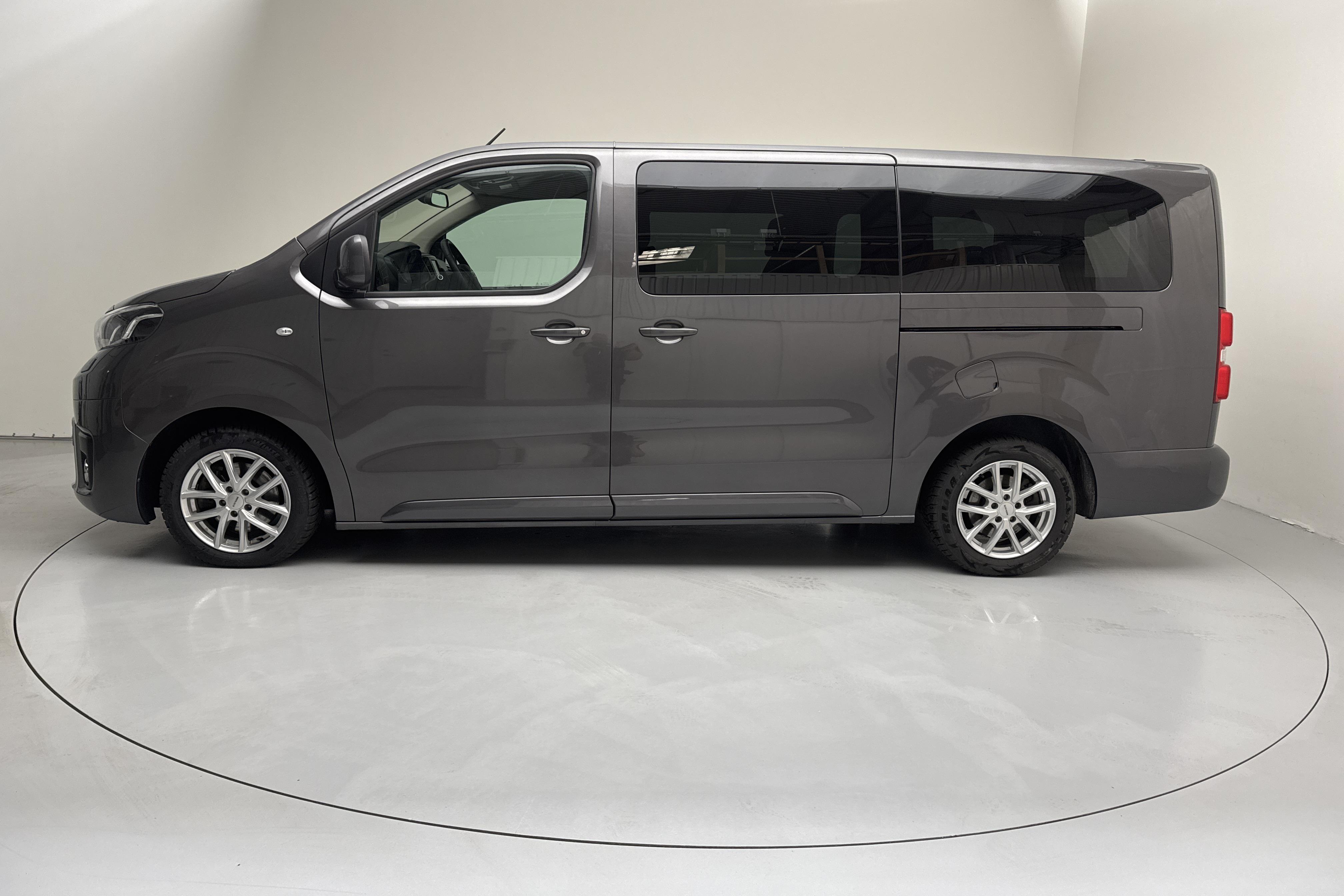 Toyota PROACE Verso 2.0D (140hk) - 116 480 km - Automatyczna - Dark Grey - 2021