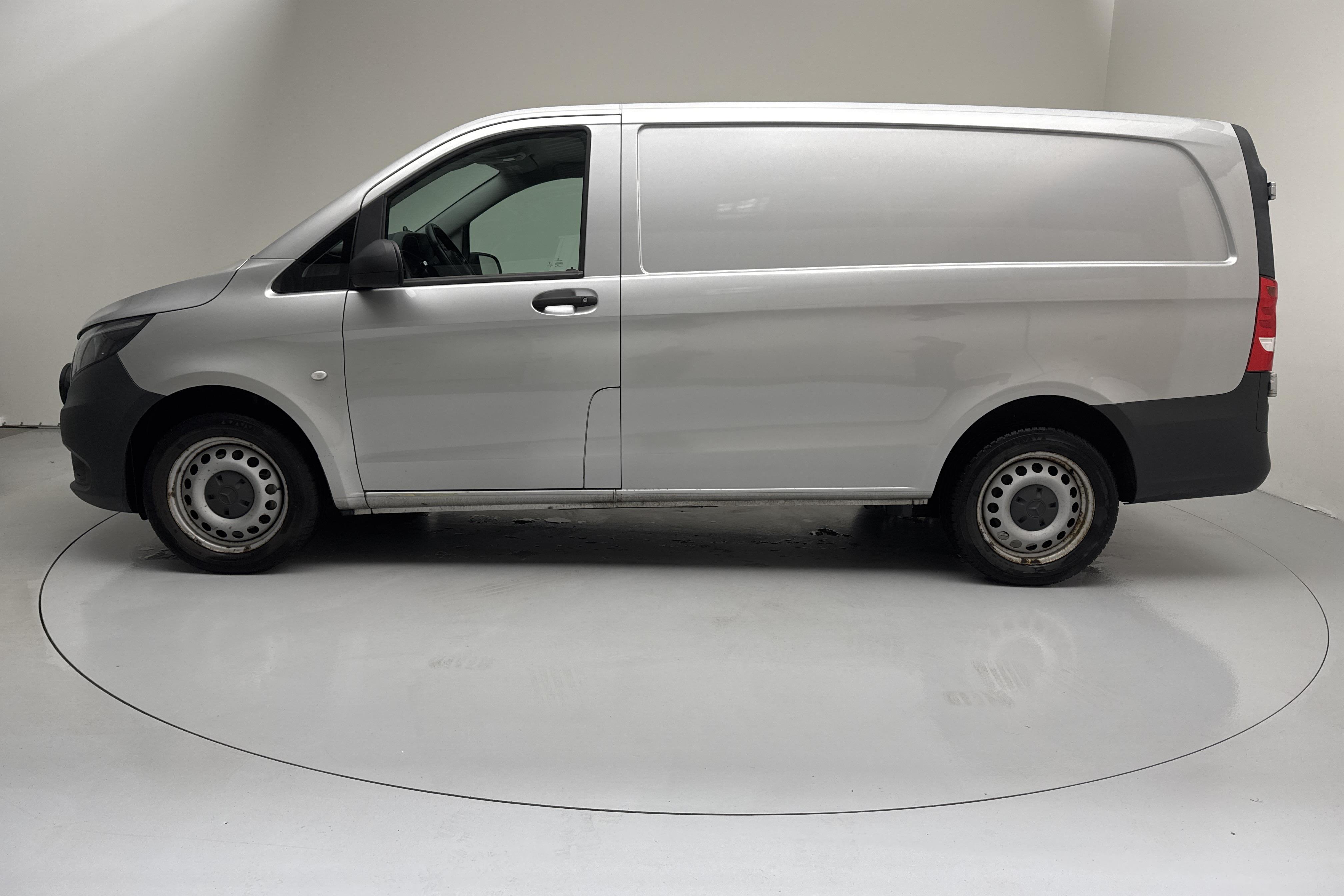 Mercedes Vito 116 CDI 4MATIC W640 (163hk) - 143 040 km - Automatic - silver - 2019