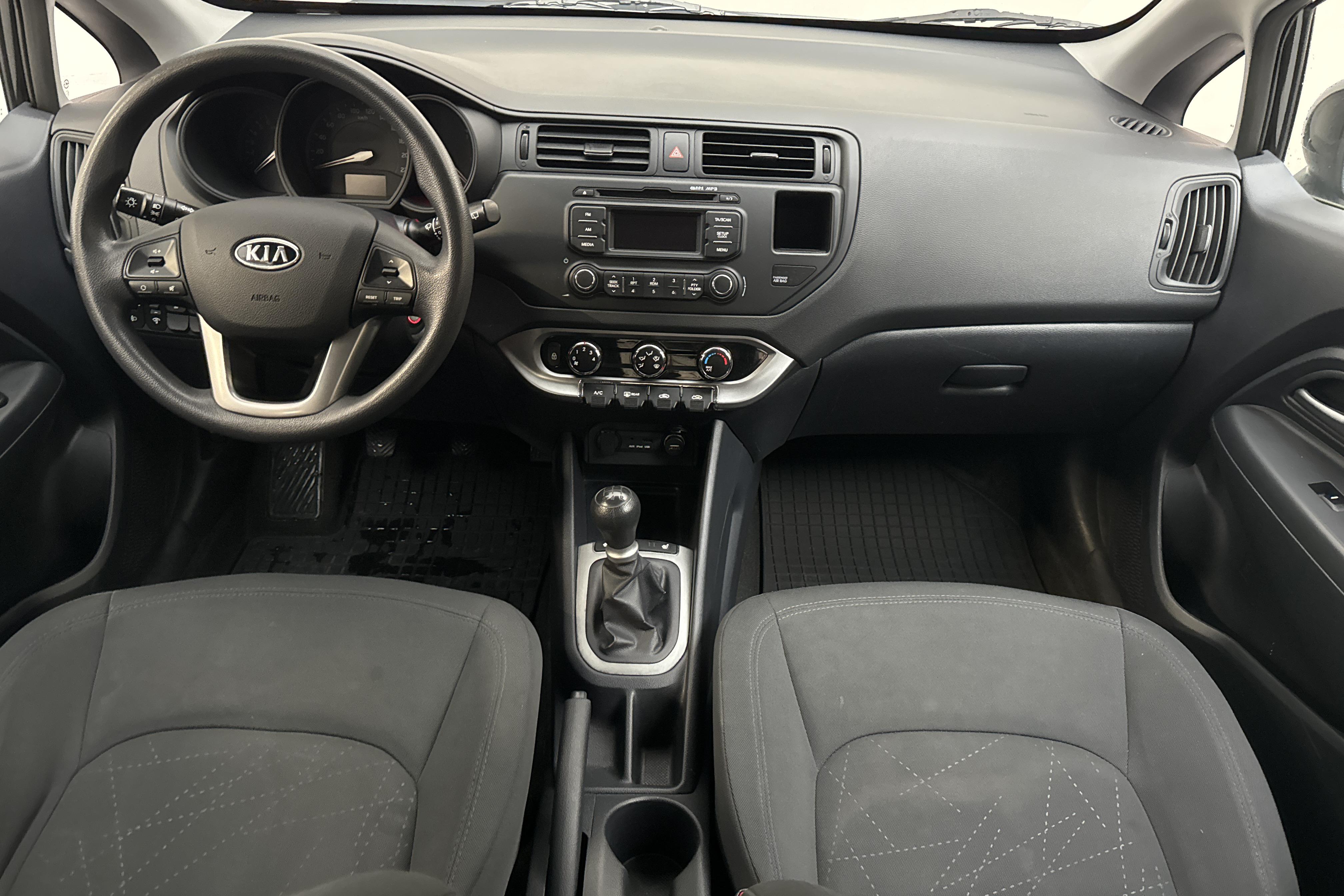 KIA Rio 1.2 (85hk) - 161 050 km - Manuaalinen - musta - 2012