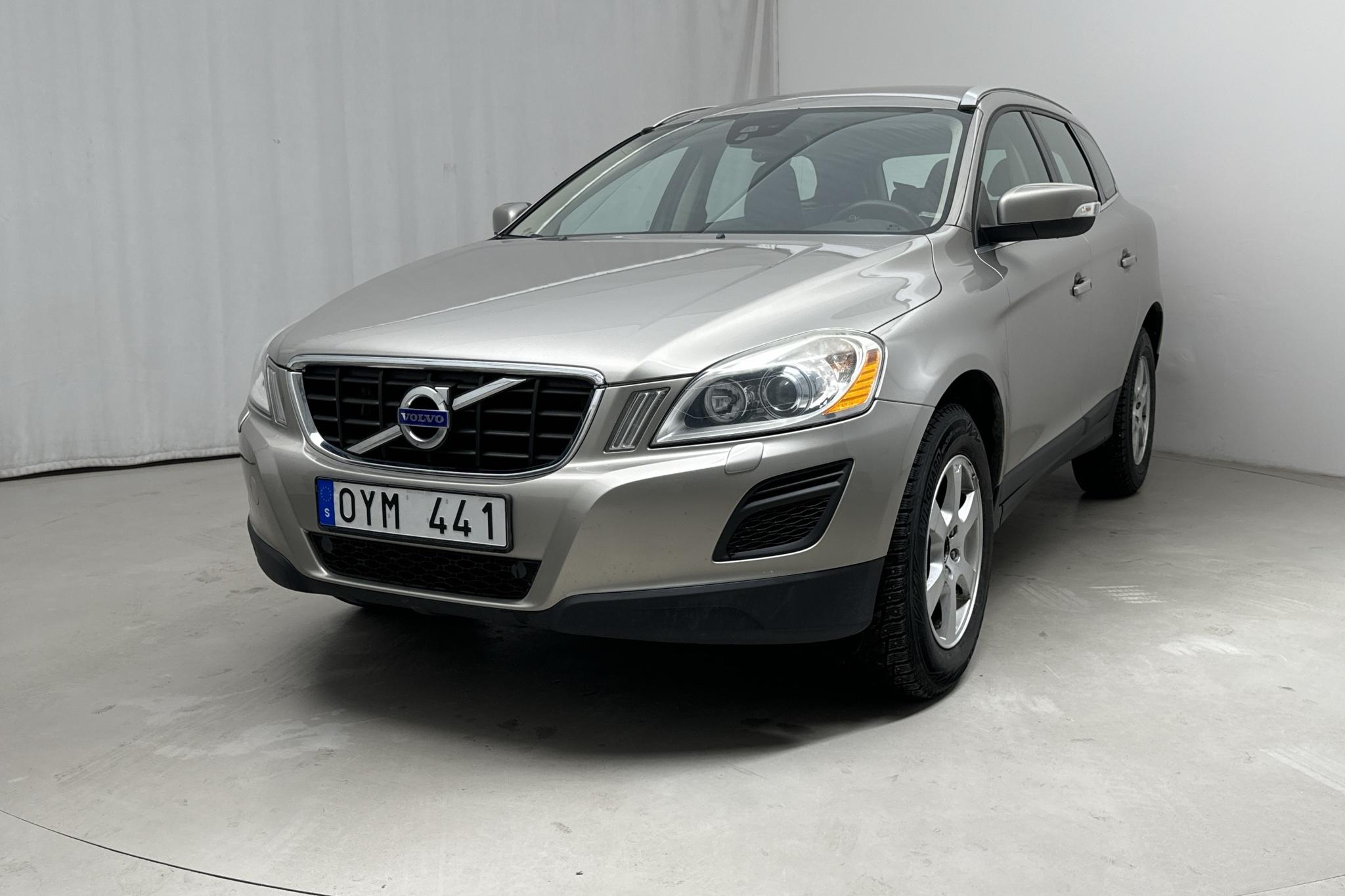 Volvo XC60 D3 2WD (163hk) - 18 538 mil - Automat - Light Brown - 2012