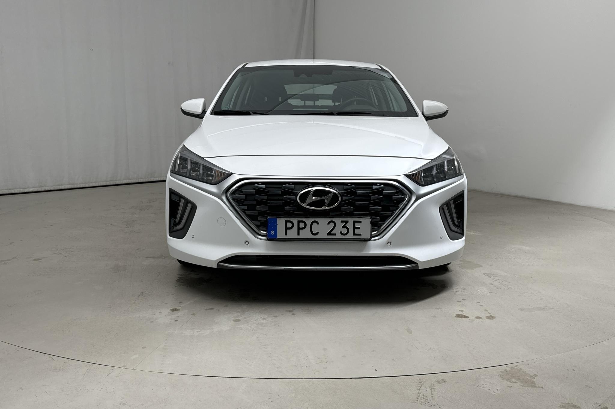 Hyundai IONIQ Plug-in (141hk) - 45 210 km - Automatic - 2020