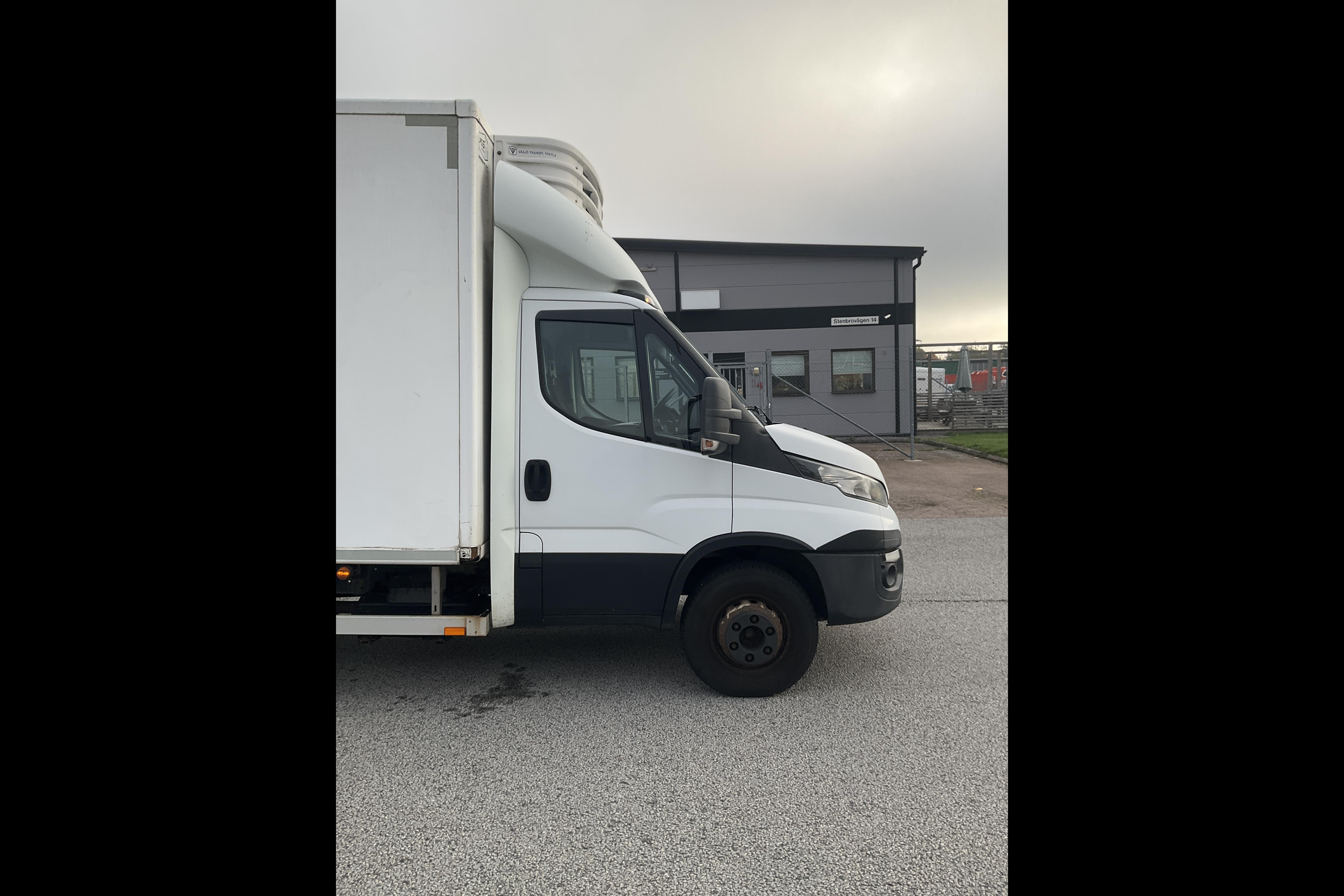 Iveco DAILY 70C17H P - 296 990 km - Manualna - biały - 2014