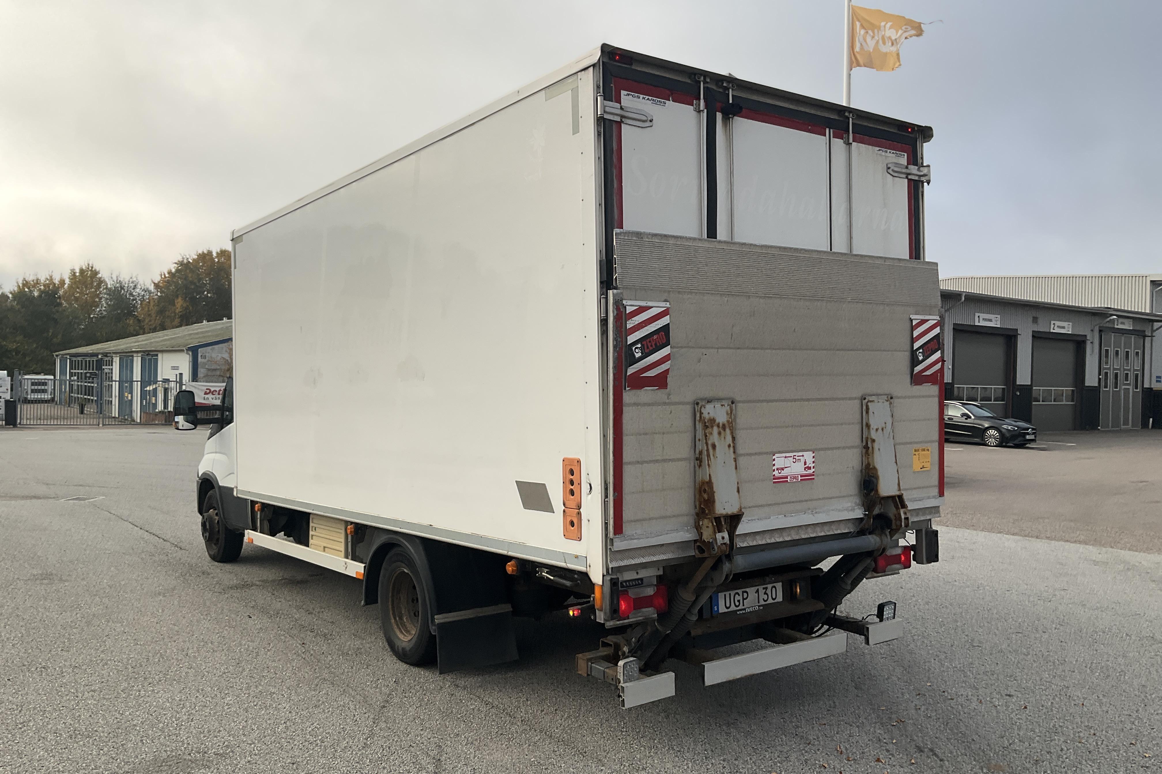 Iveco DAILY 70C17H P - 296 990 km - Manualna - biały - 2014