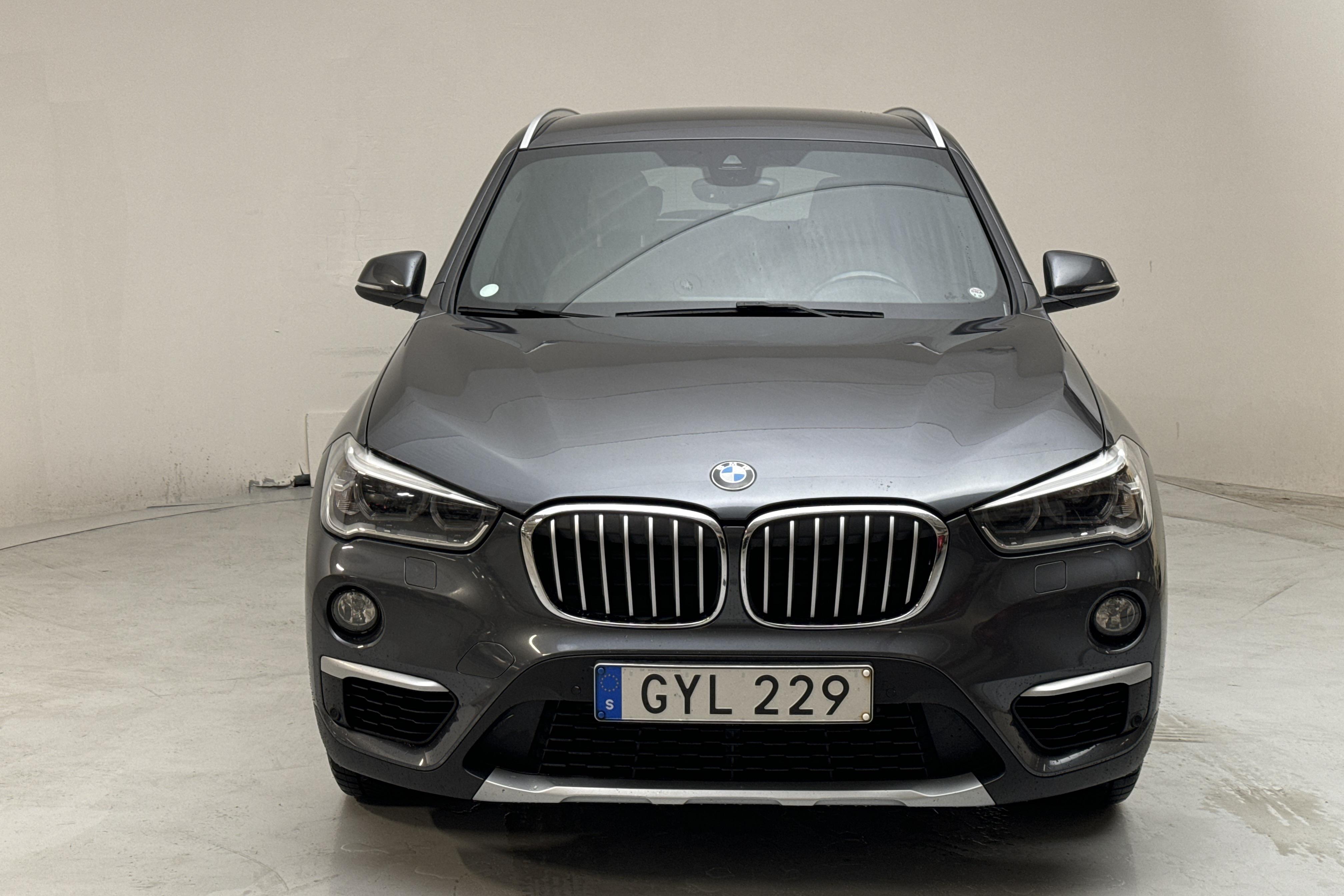 BMW X1 xDrive20d, F48 (190hk) - 136 730 km - Automaattinen - harmaa - 2017