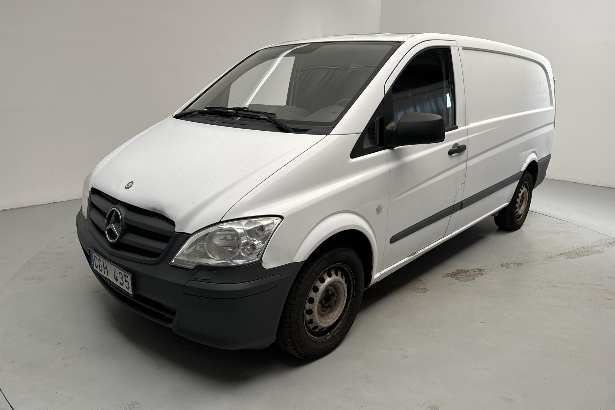 Mercedes Vito 113 CDI W639 (136hk) - 18 228 mil - Automat - vit - 2011