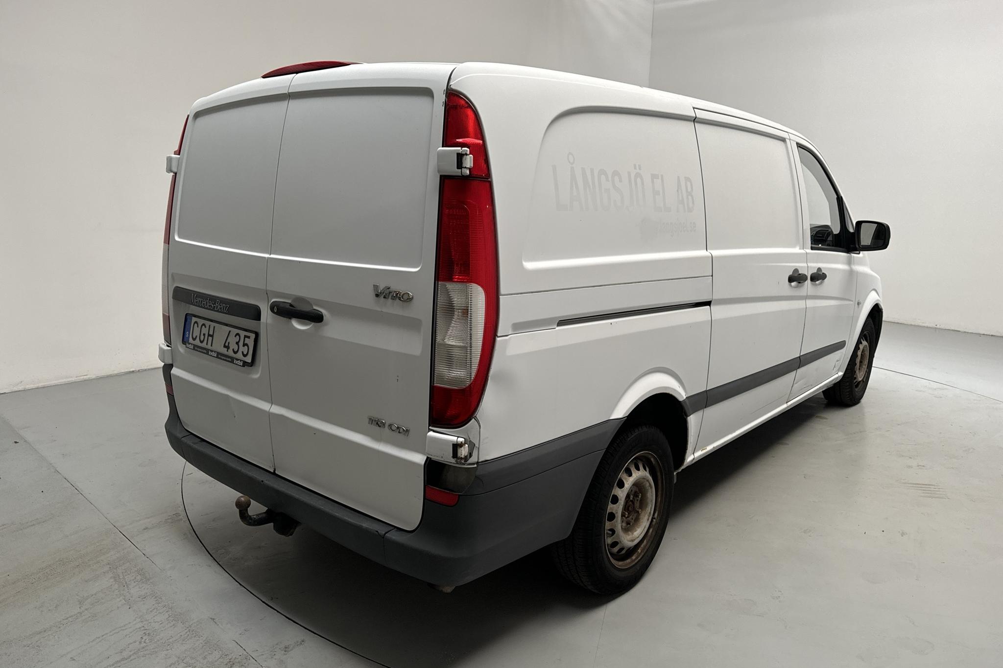 Mercedes Vito 113 CDI W639 (136hk) - 182 280 km - Automatic - white - 2011