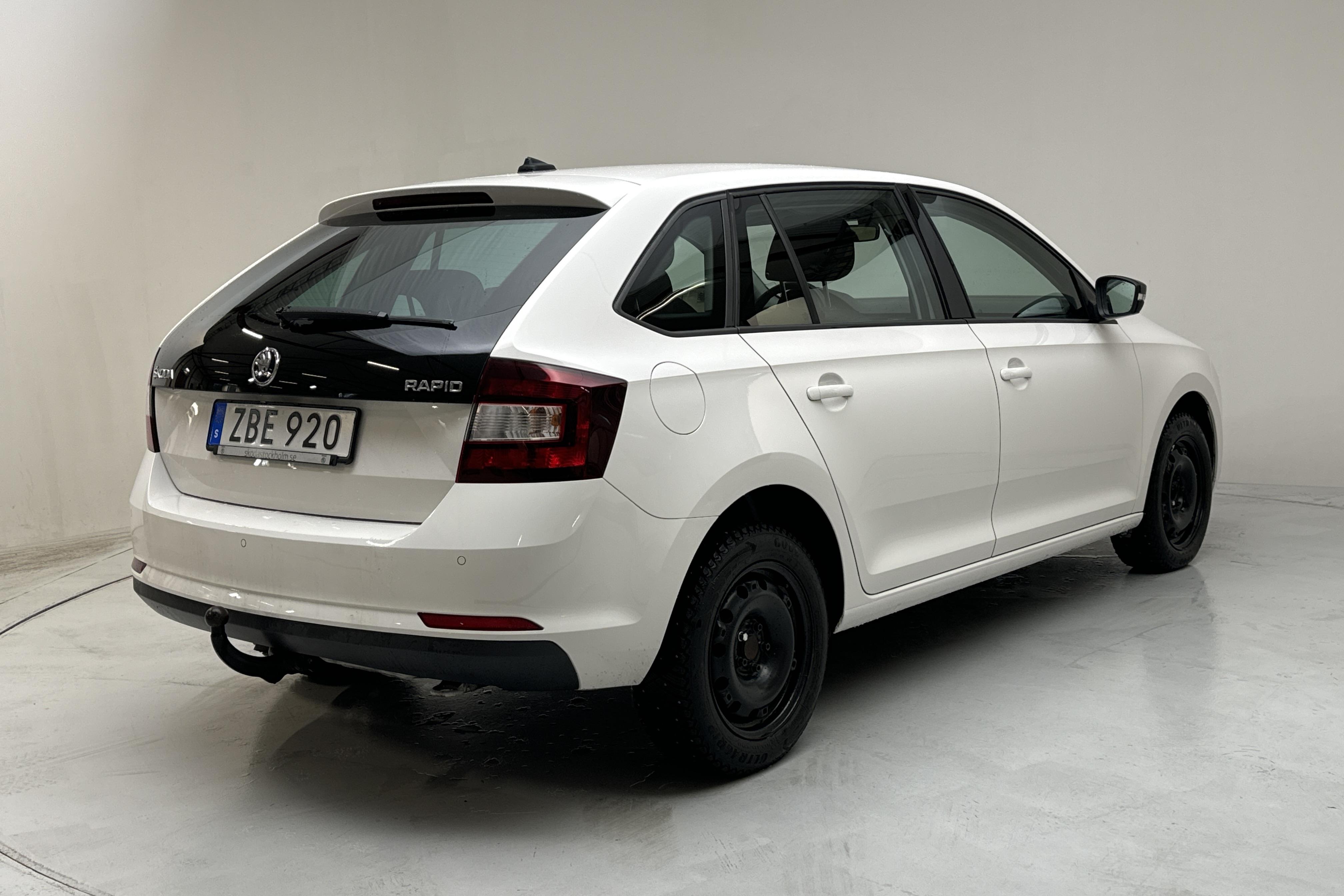 Skoda Rapid 1.4 TDI Spaceback (90hk) - 70 040 km - Manuaalinen - valkoinen - 2018