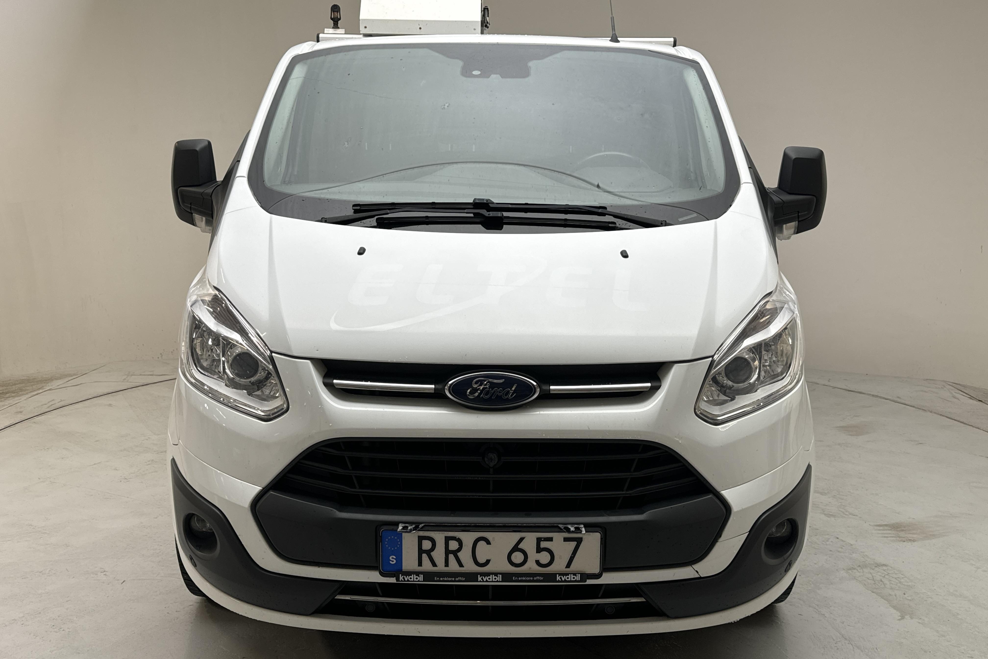 Ford Transit Custom 290 (130hk) - 151 380 km - Manuaalinen - valkoinen - 2018