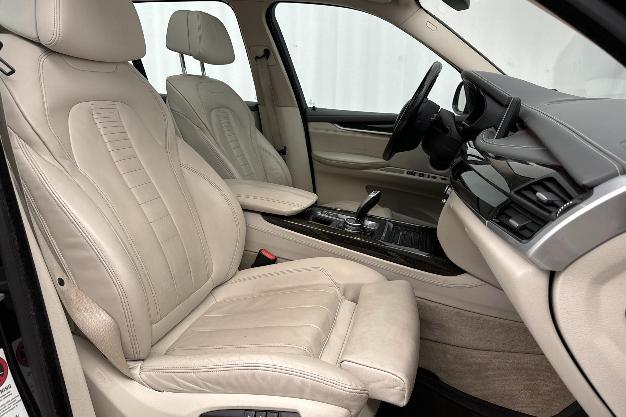 BMW X5 xDrive30d, F15 (258hk) - 16 083 mil - Automat - grå - 2014