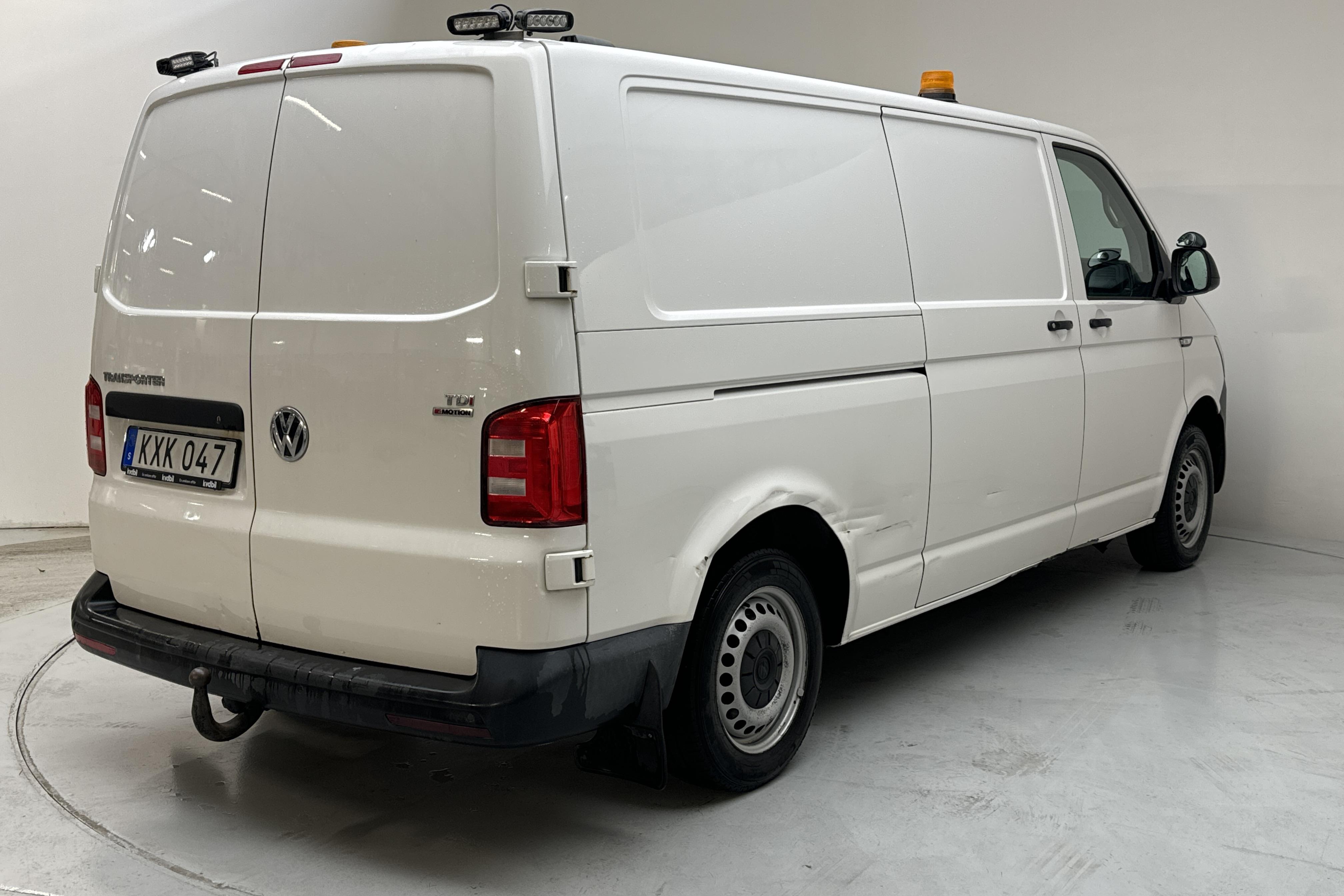 VW Transporter T6 2.0 TDI BMT Skåp 4MOTION (150hk) - 192 600 km - Käsitsi - valge - 2018