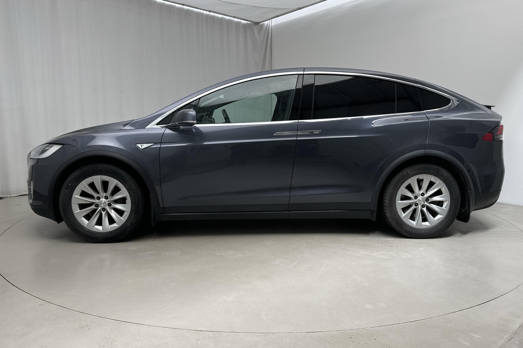 Tesla Model X 90D - 250 970 km - Automatic - gray - 2016