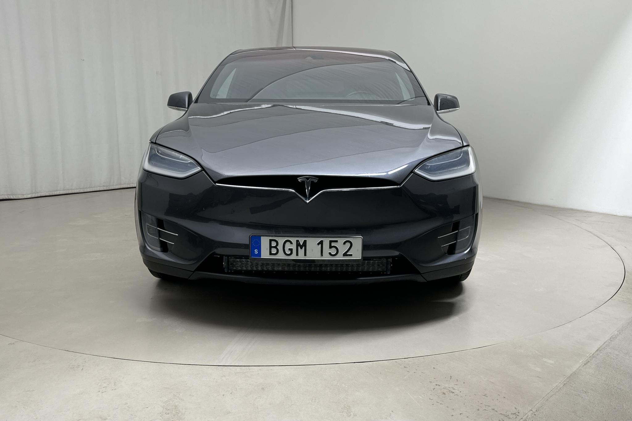 Tesla Model X 90D - 250 970 km - Automatic - gray - 2016