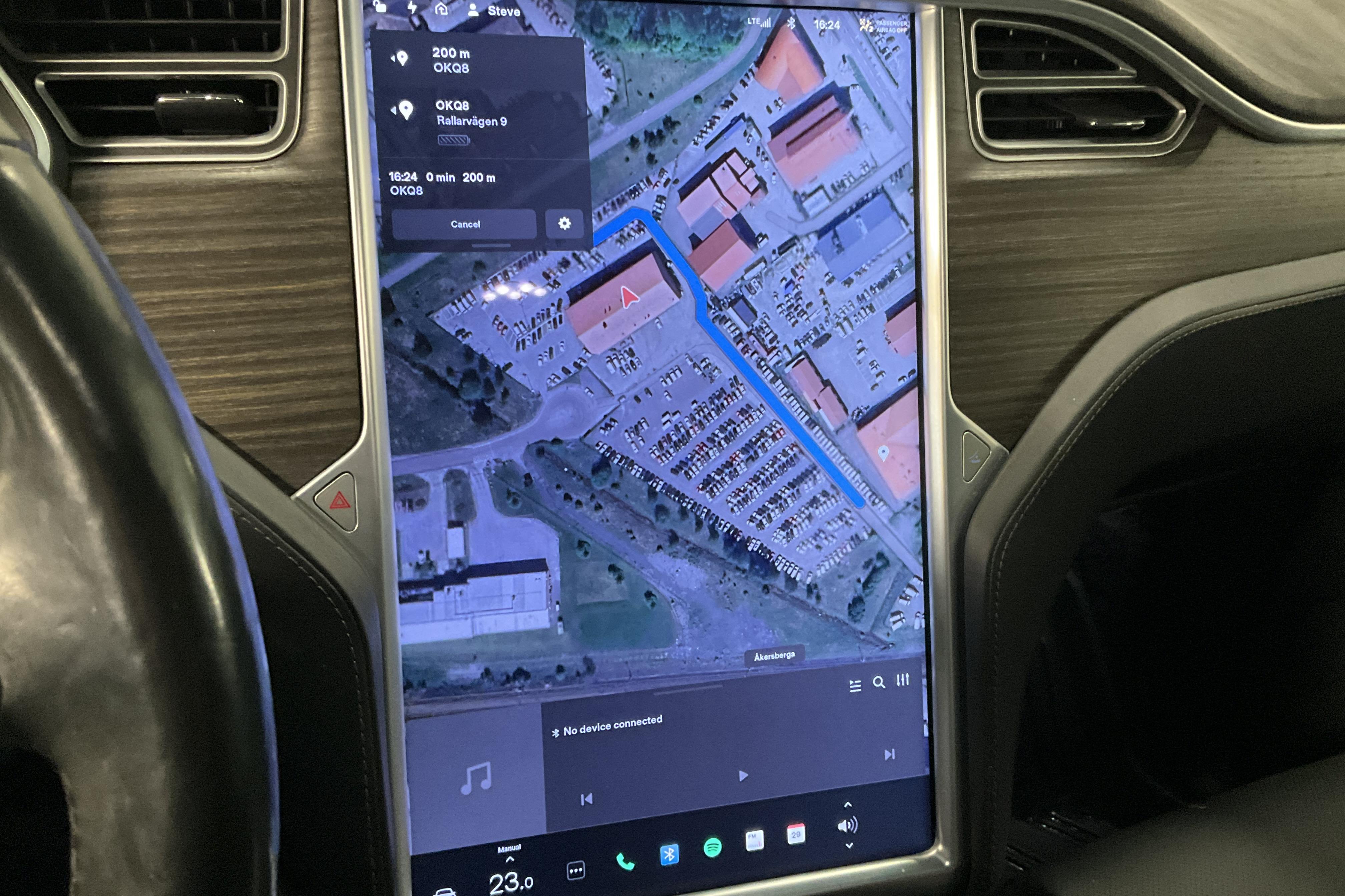 Tesla Model X 90D - 250 970 km - Automatic - gray - 2016