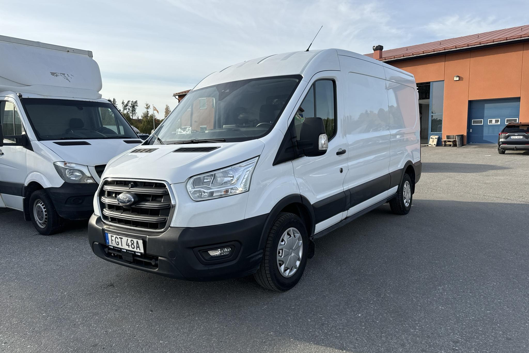 Ford Transit 350 2.0 TDCi 2WD Skåp (130hk) - 128 900 km - Automaattinen - valkoinen - 2020