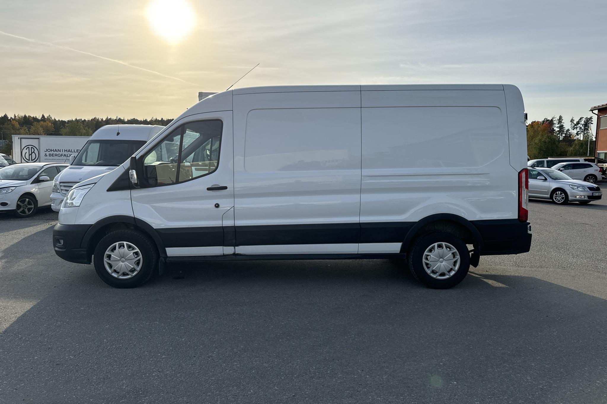 Ford Transit 350 2.0 TDCi 2WD Skåp (130hk) - 128 900 km - Automaattinen - valkoinen - 2020