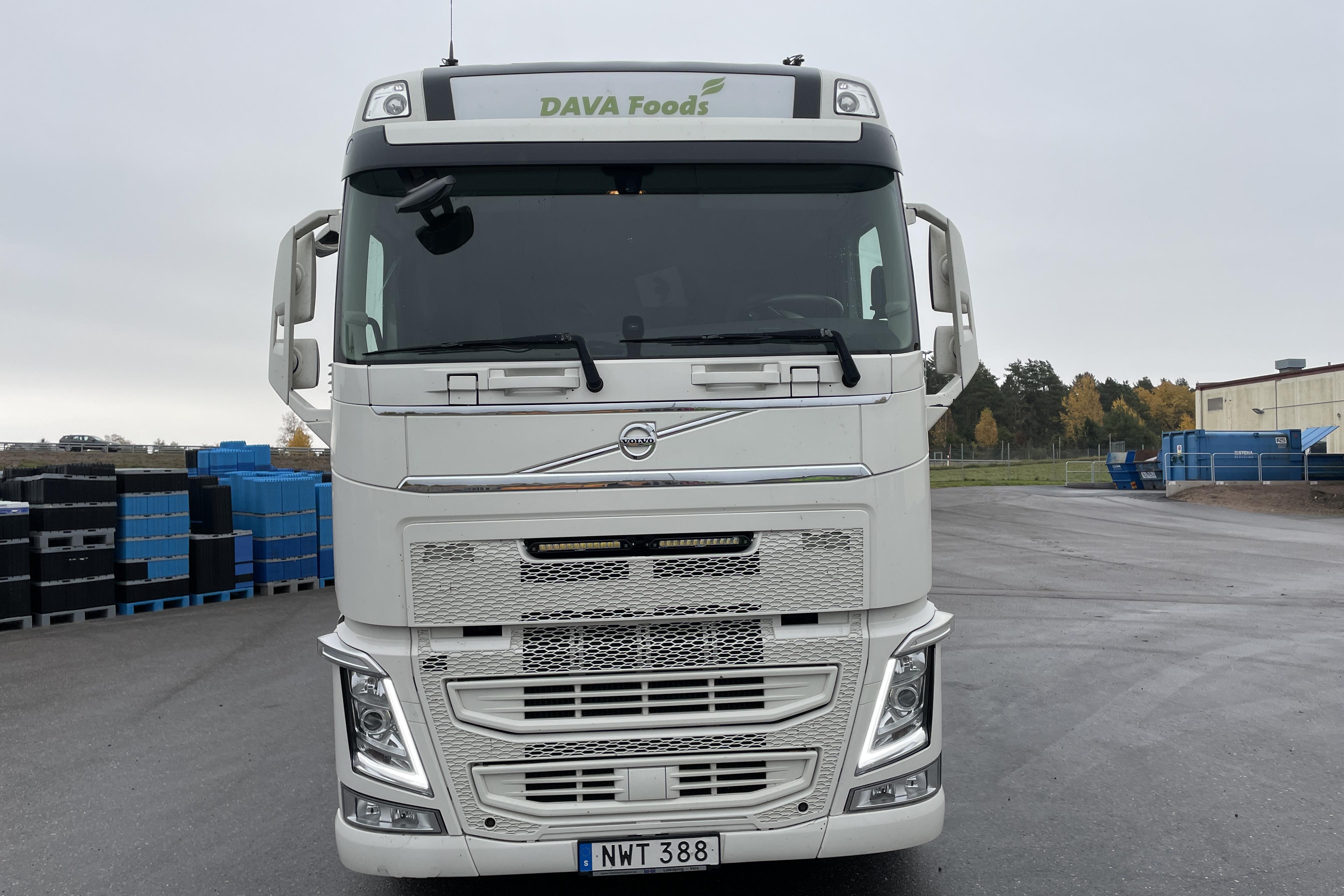 Volvo FH500 - 1 612 142 km - Automaattinen - valkoinen - 2015