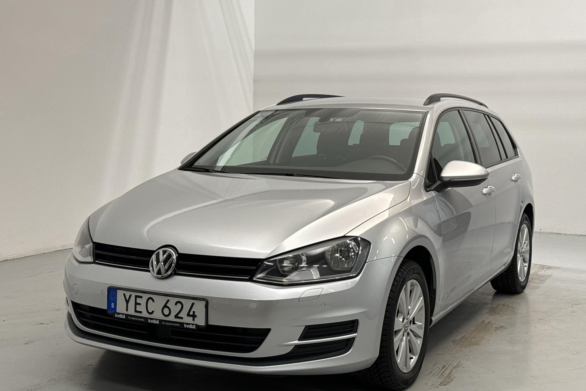 VW Golf VII 1.2 TSI Sportscombi (110hk) - 76 990 km - Automatic - silver - 2016