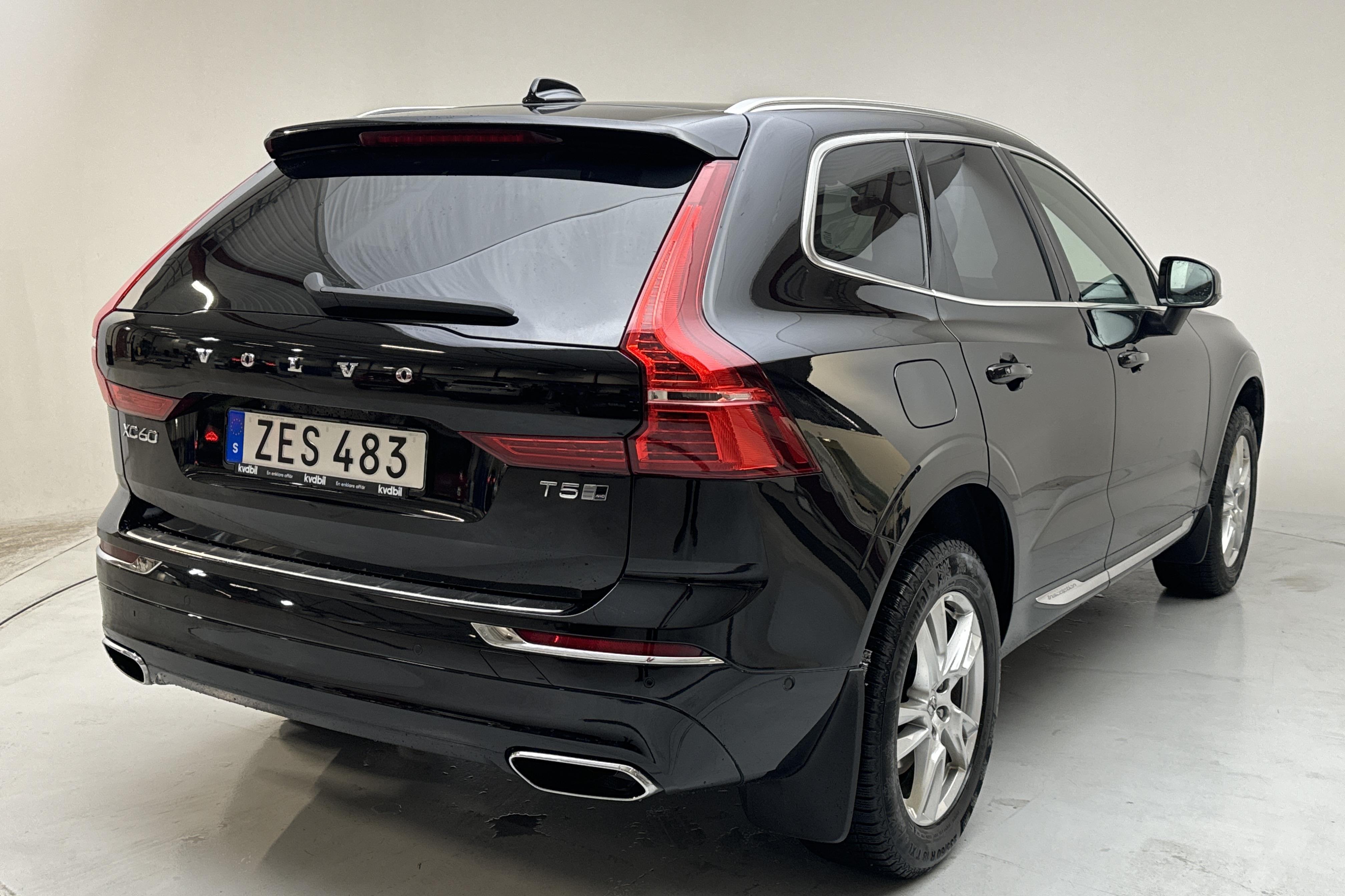 Volvo XC60 T5 AWD (250hk) - 82 230 km - Automatic - black - 2018