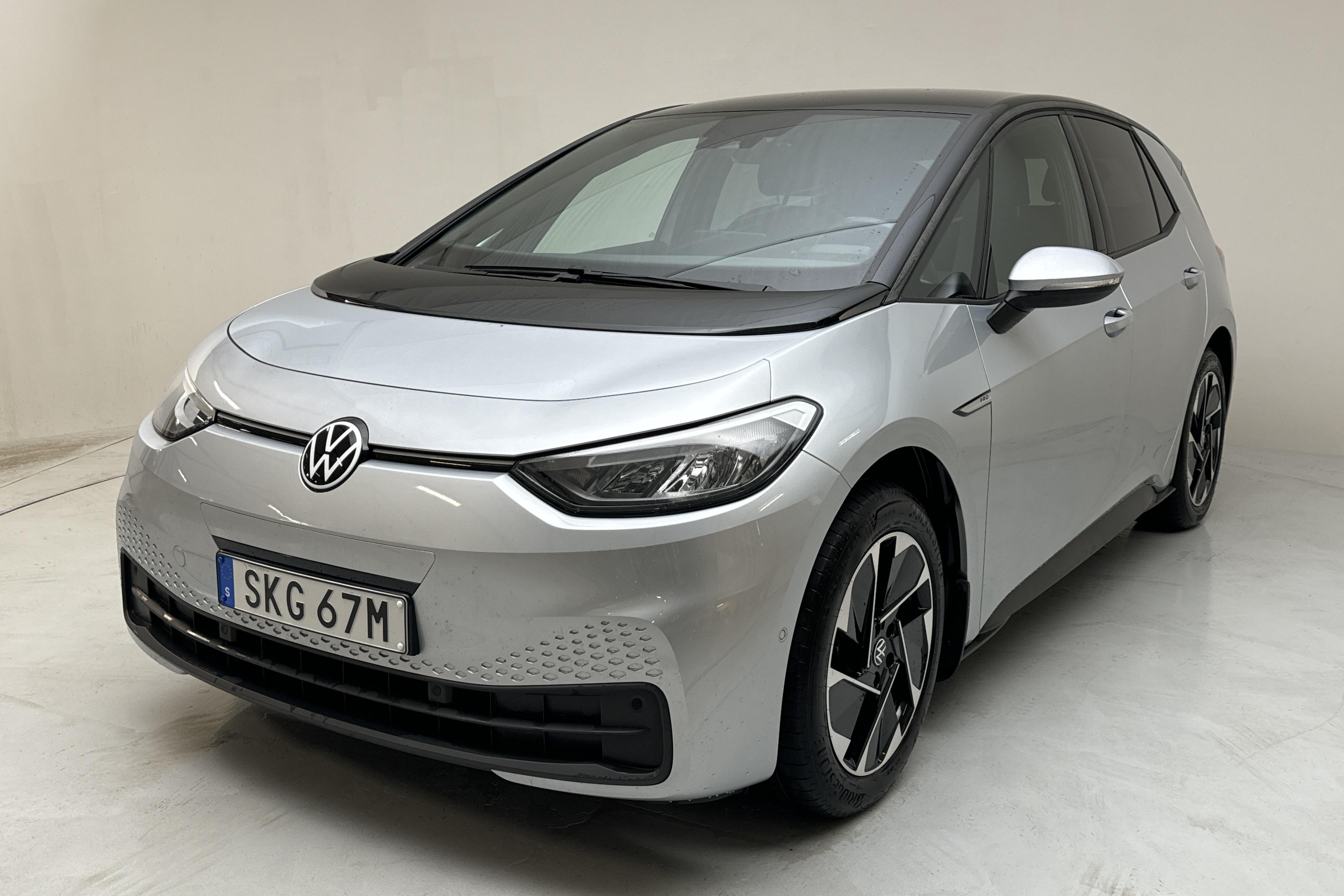 VW ID.3 58kWh (204hk) - 29 510 km - Automatyczna - srebro - 2022