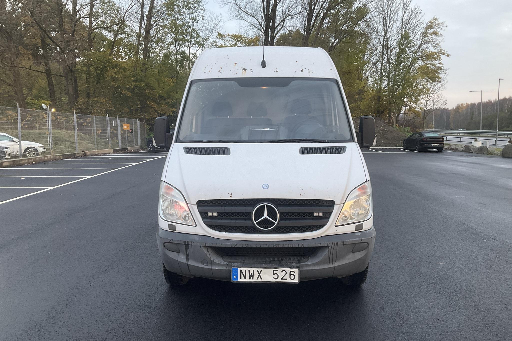 Mercedes Sprinter 213 CDI (129hk) - 24 896 mil - Manuell - vit - 2014